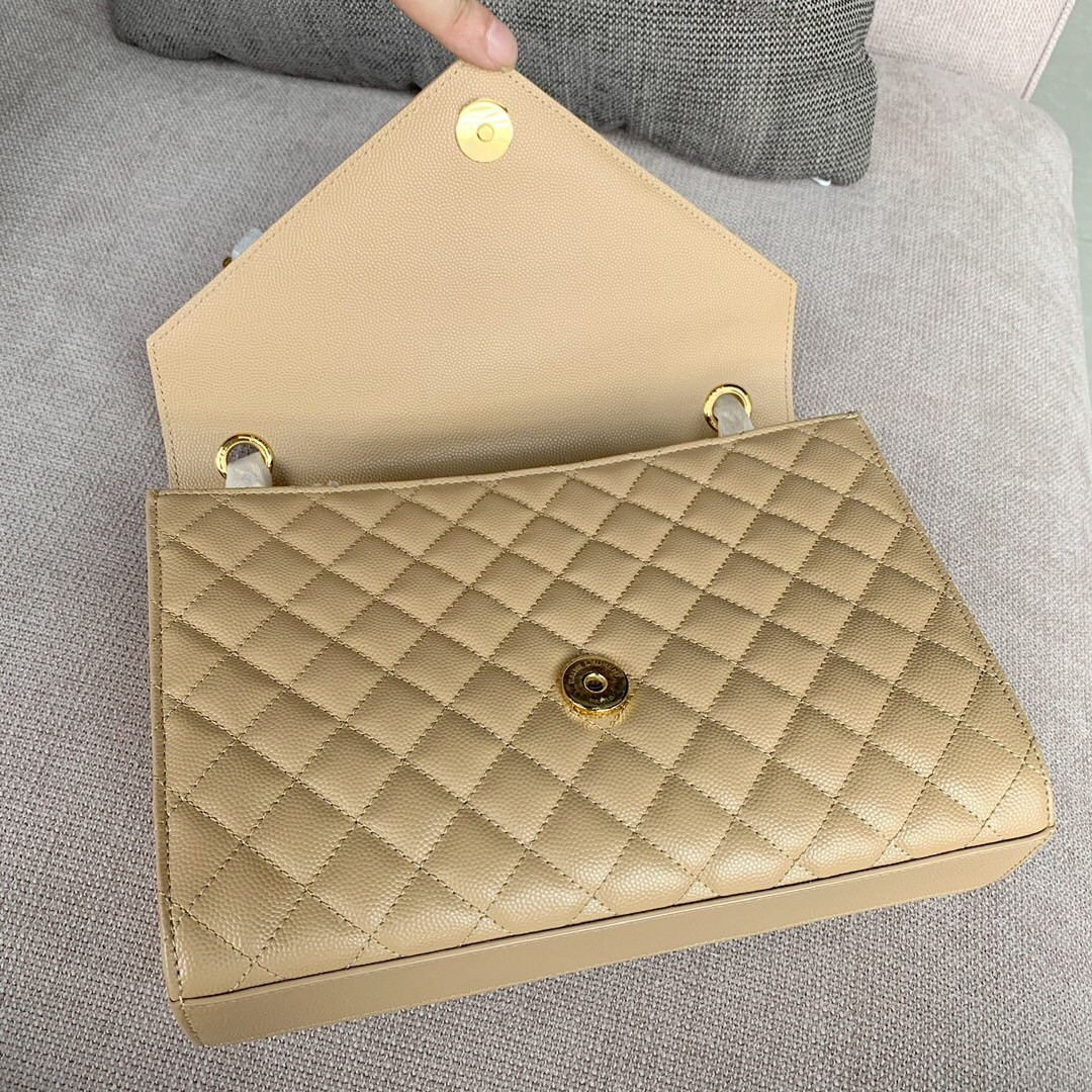 Y51 Envelope medium bag 24cm