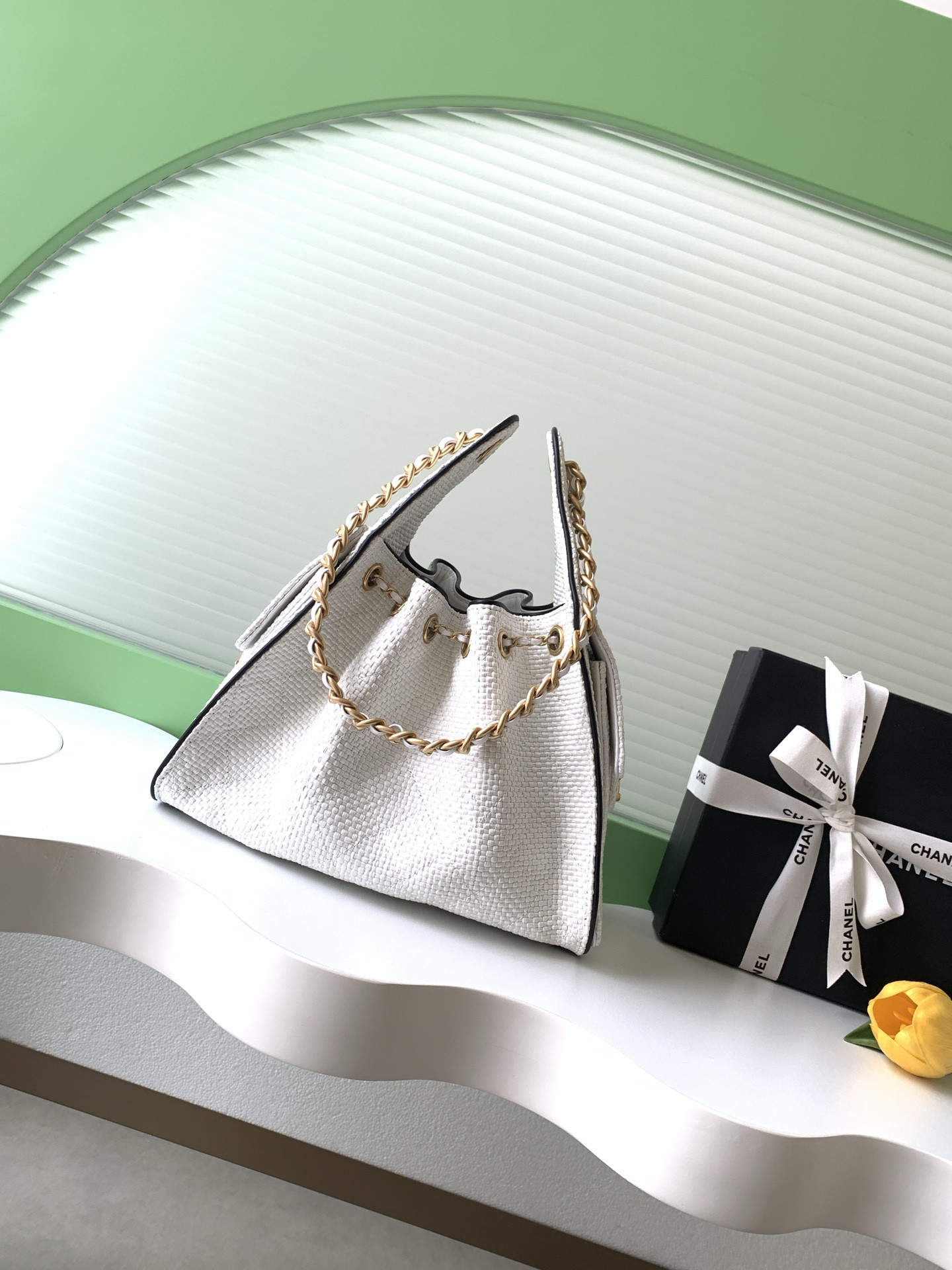 CHANEL Kleine Chanel 25 tas AS5631 30x26x14cm