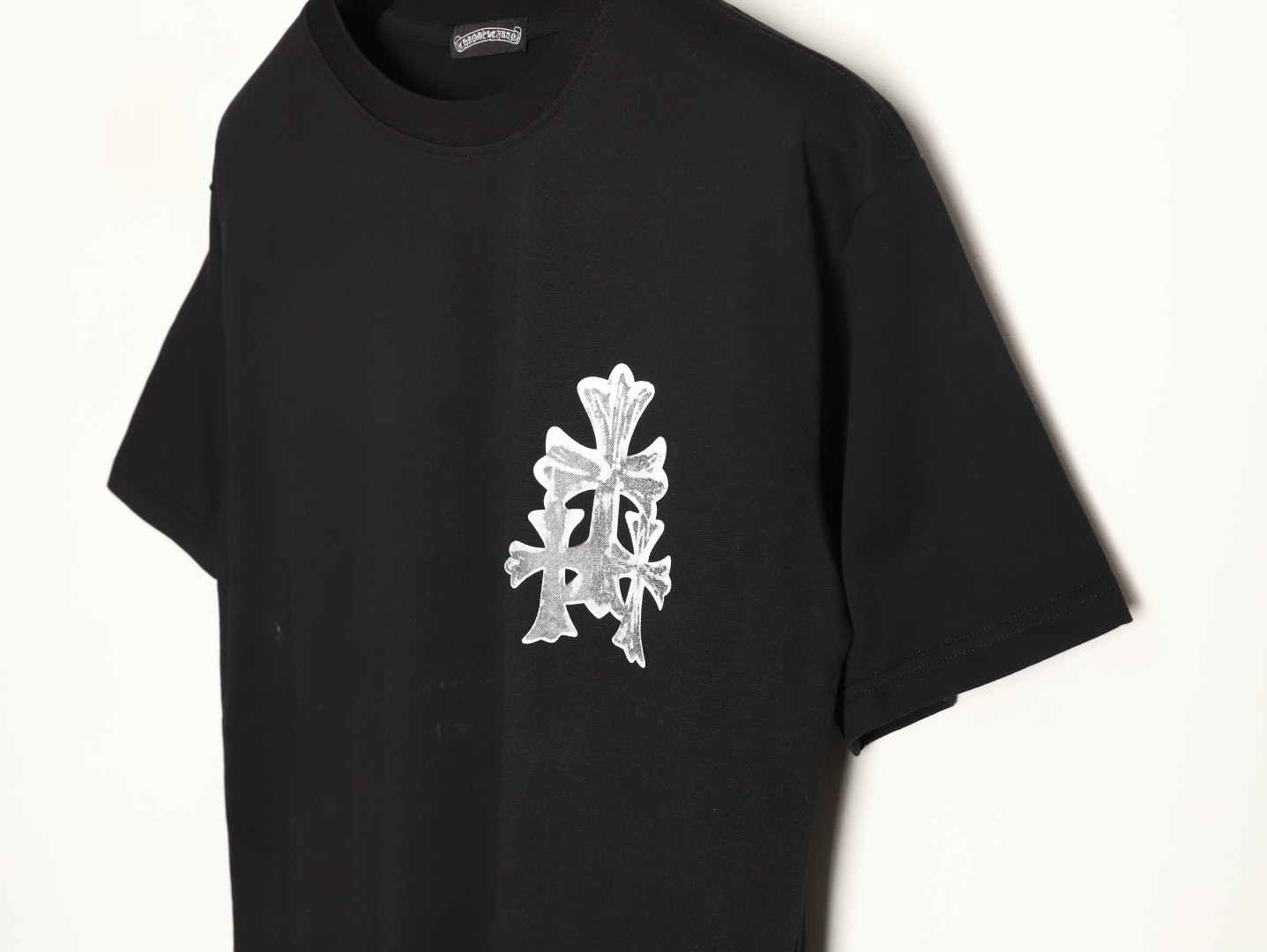 Ch*0me He**ts short-sleeved t-shirt