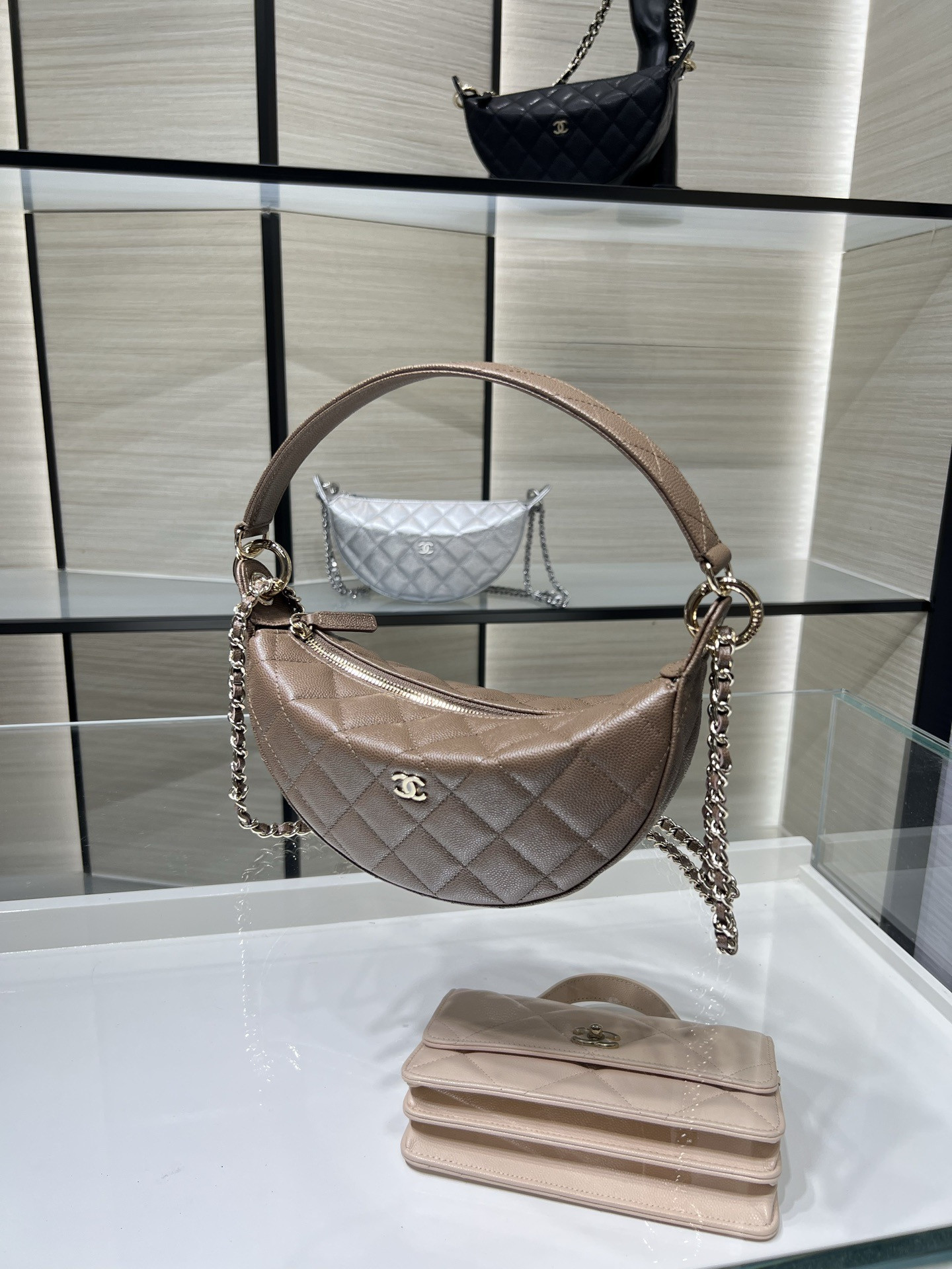 Chanel Clutch with chain Light Gold Hardware AP5094 15x22x6cm