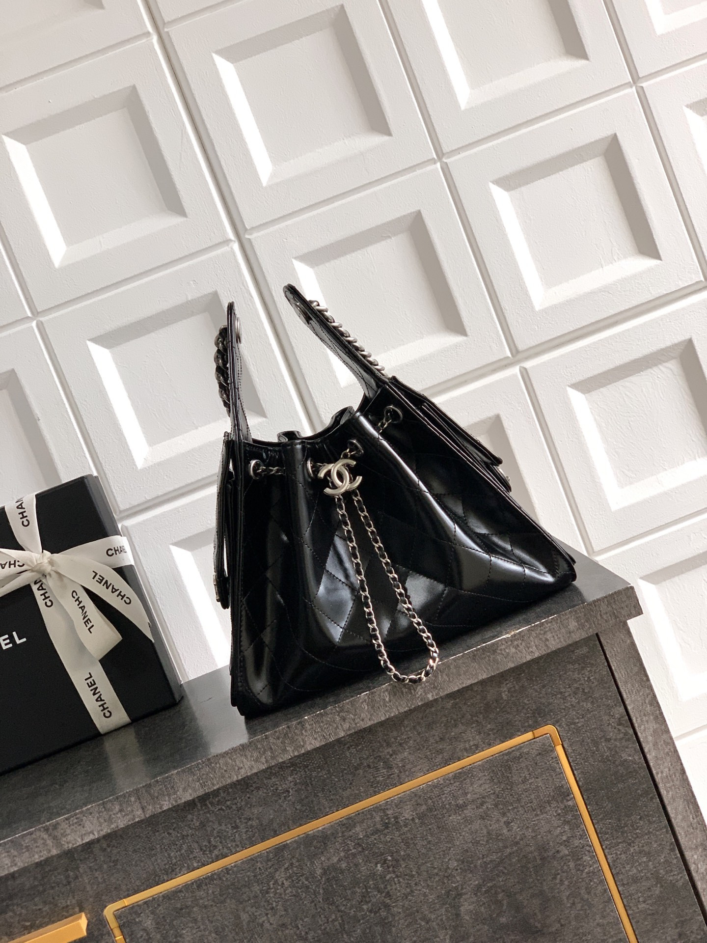 CHANEL 25C Bucket BAG Oil Wax Leather 30x26x14cm