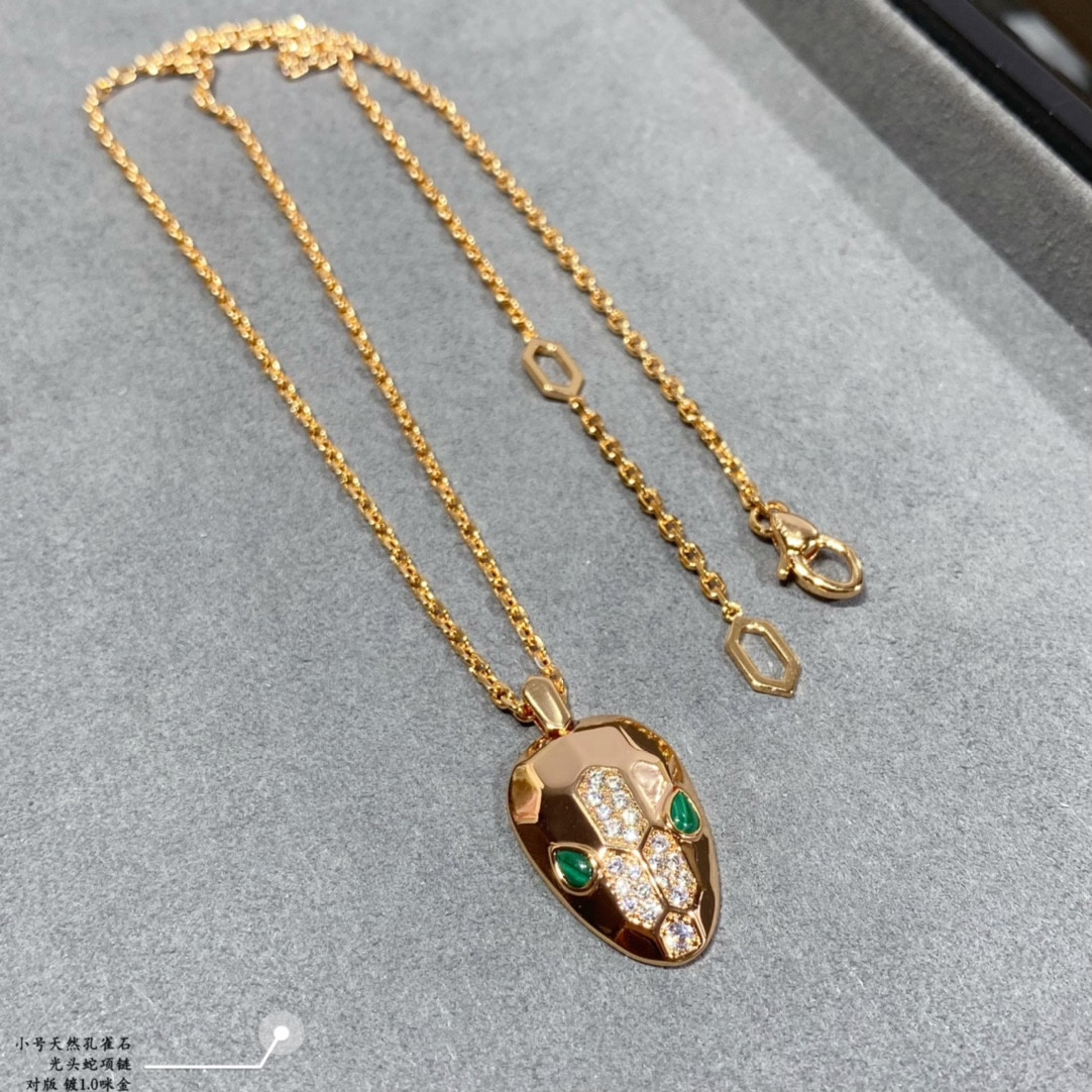 Bv1g*ai small Bald Snake Necklace