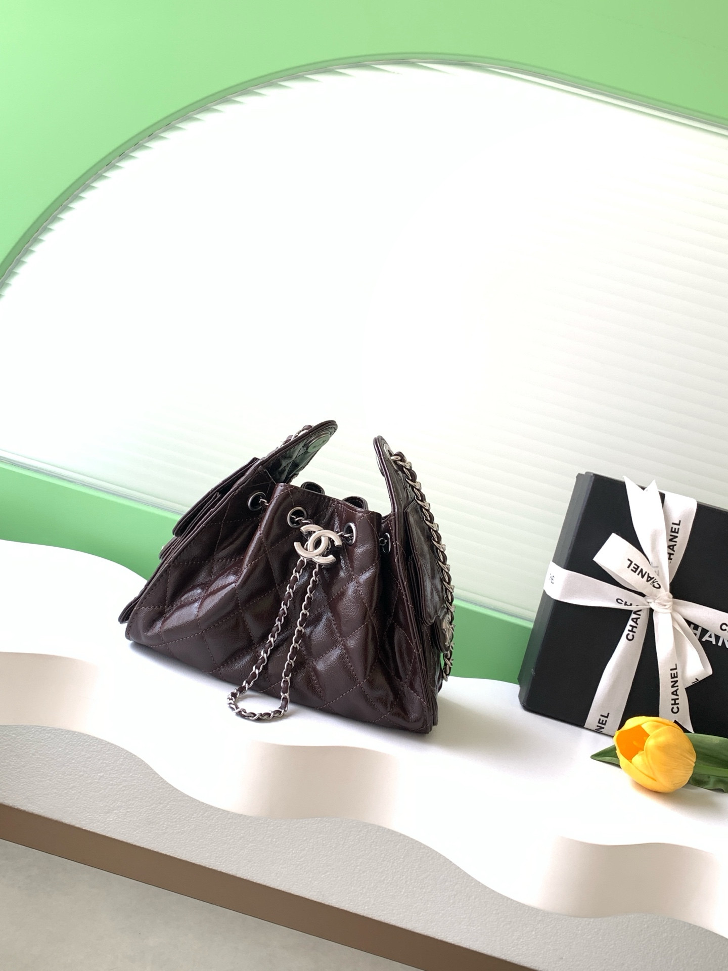 CHANEL 25C Bucket Bag 20x22x12.5cm
