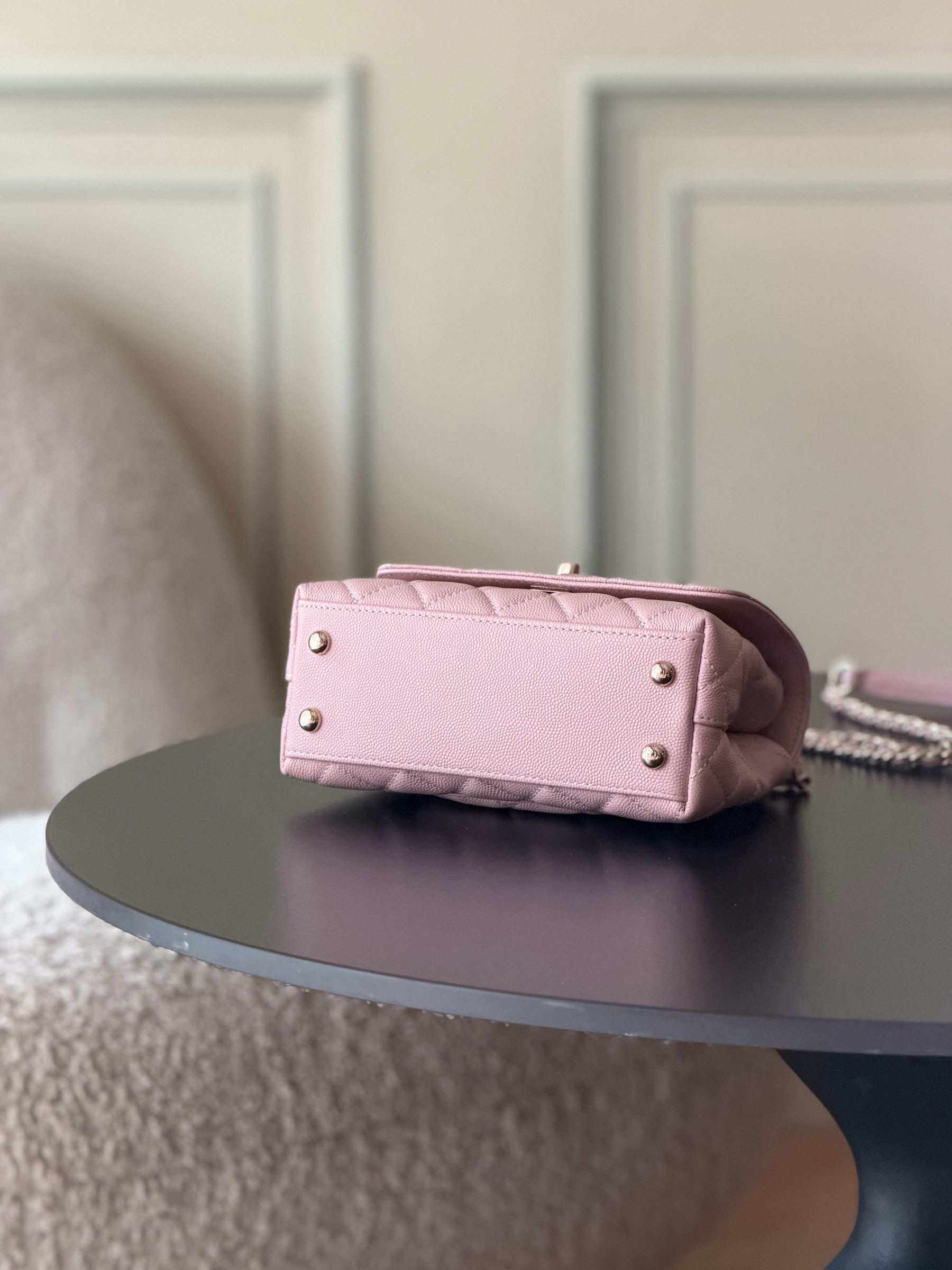 CHANEL mini coco handle 13x19x9cm