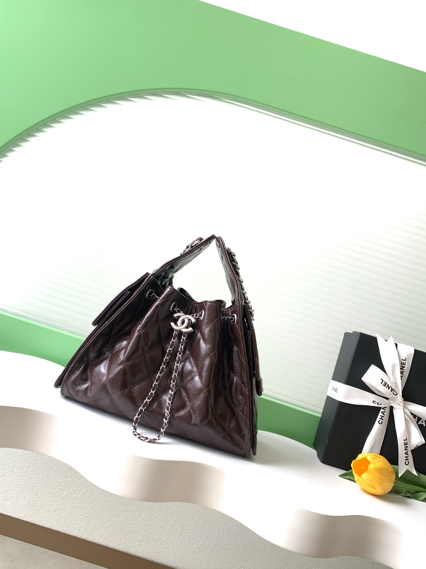 CHANEL 25C Bucket BAG 30x26x14cm