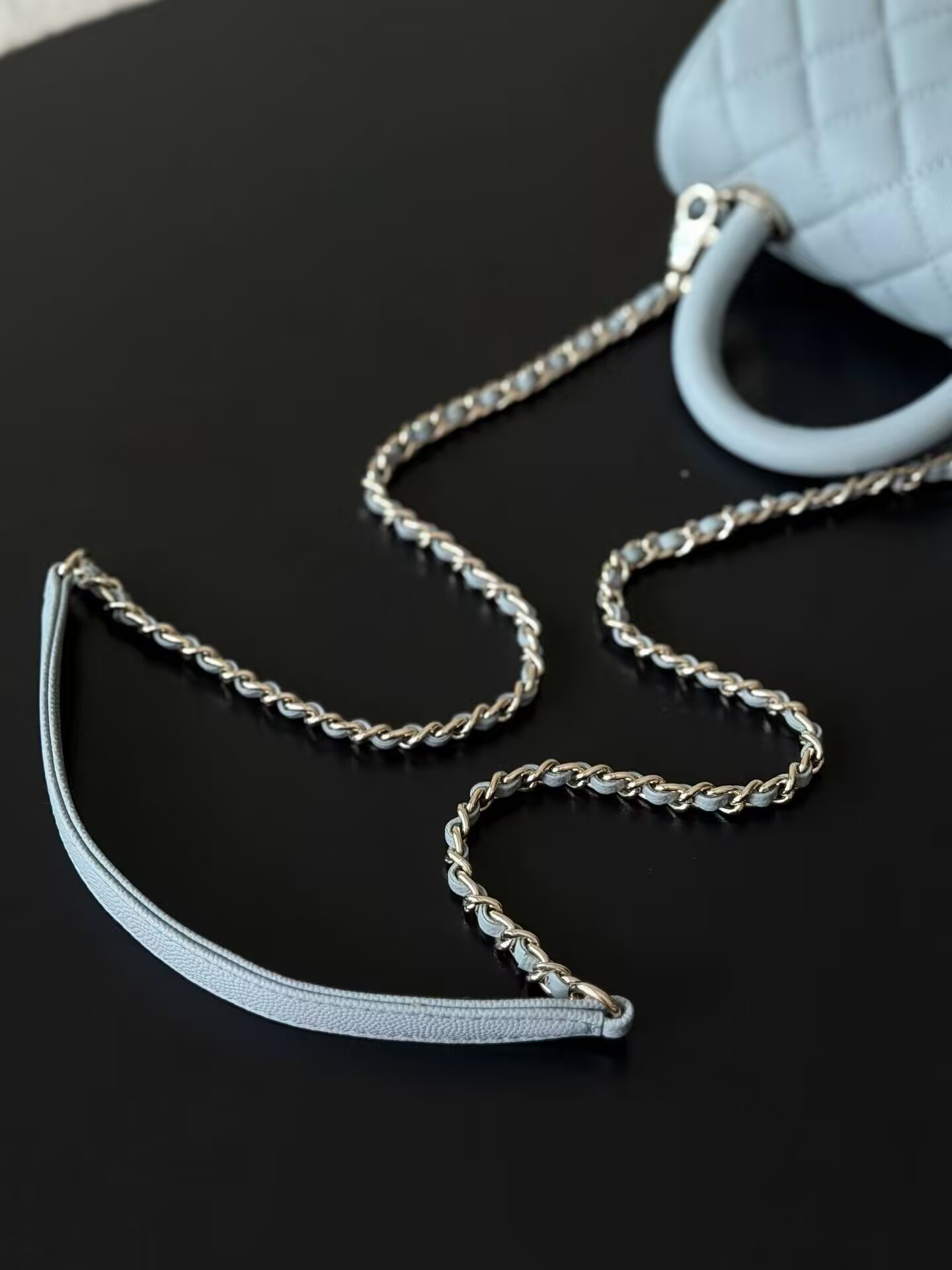 CHANEL mini coco handle 13x19x9cm