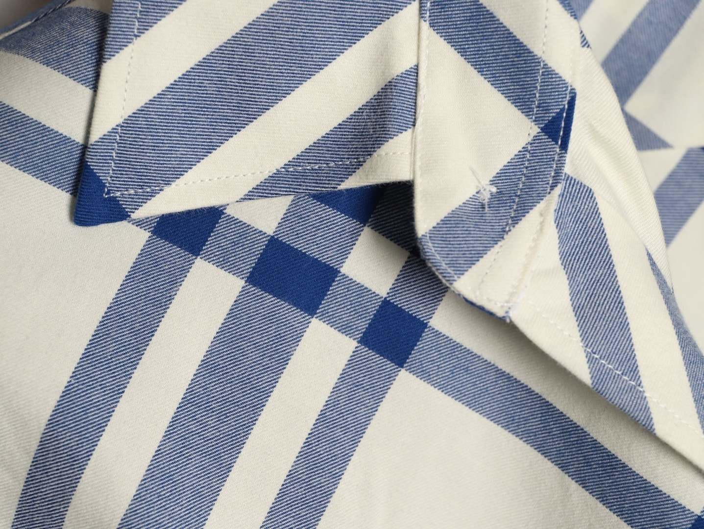 Burberry Long-sleeved Shirts