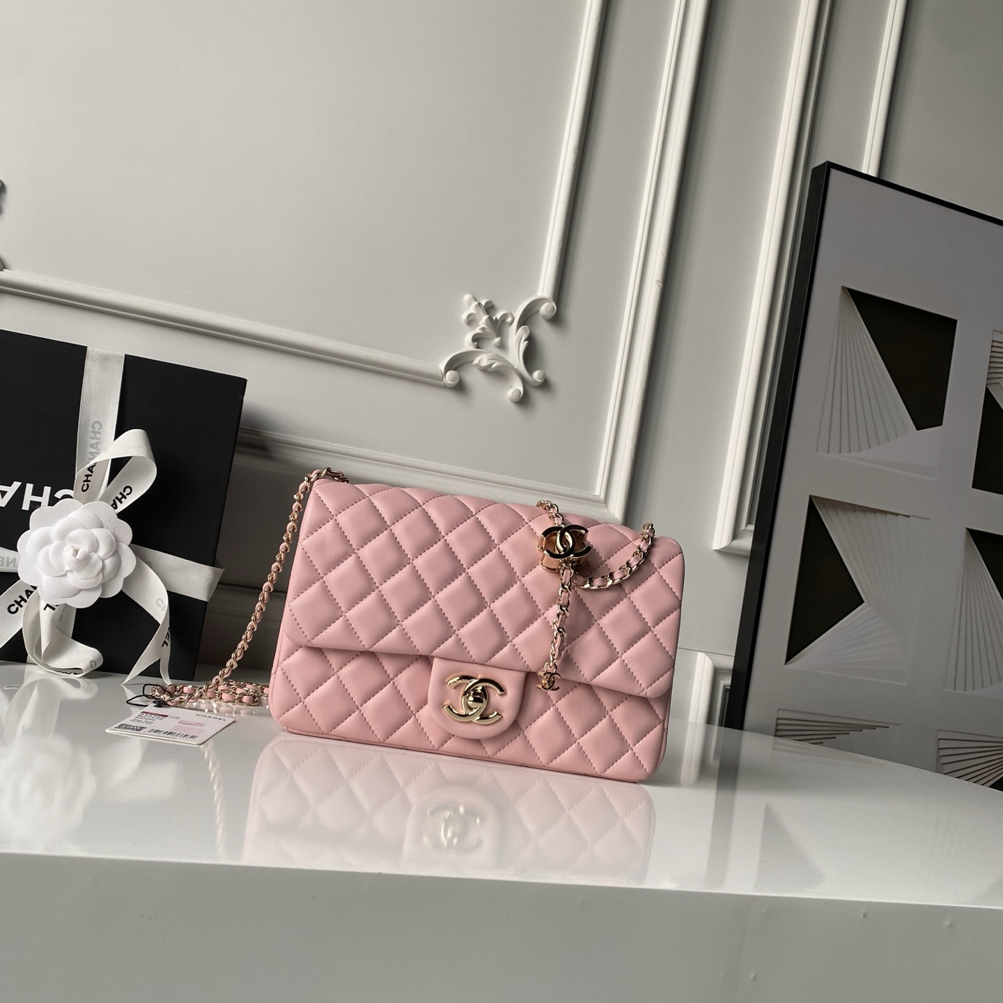 Chanel Classic Flap Handbag CF AS5756 14.5x23.5x7cm