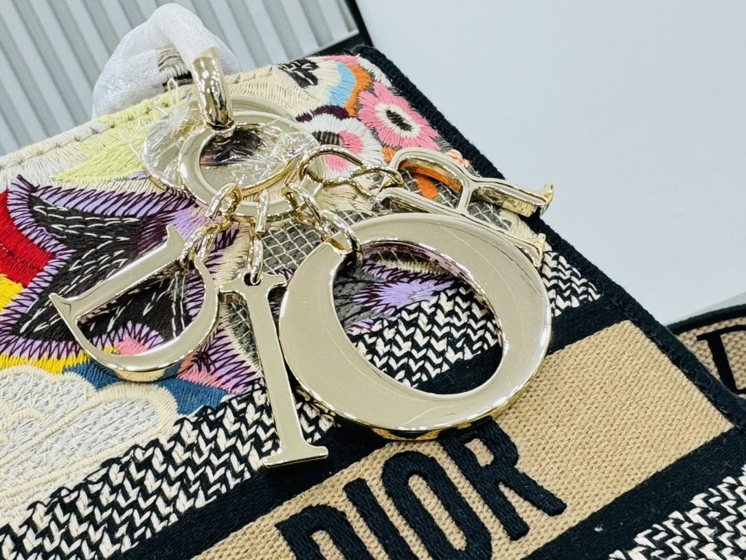 Dior Medium Lady D-Lite Bag 24x20x11cm