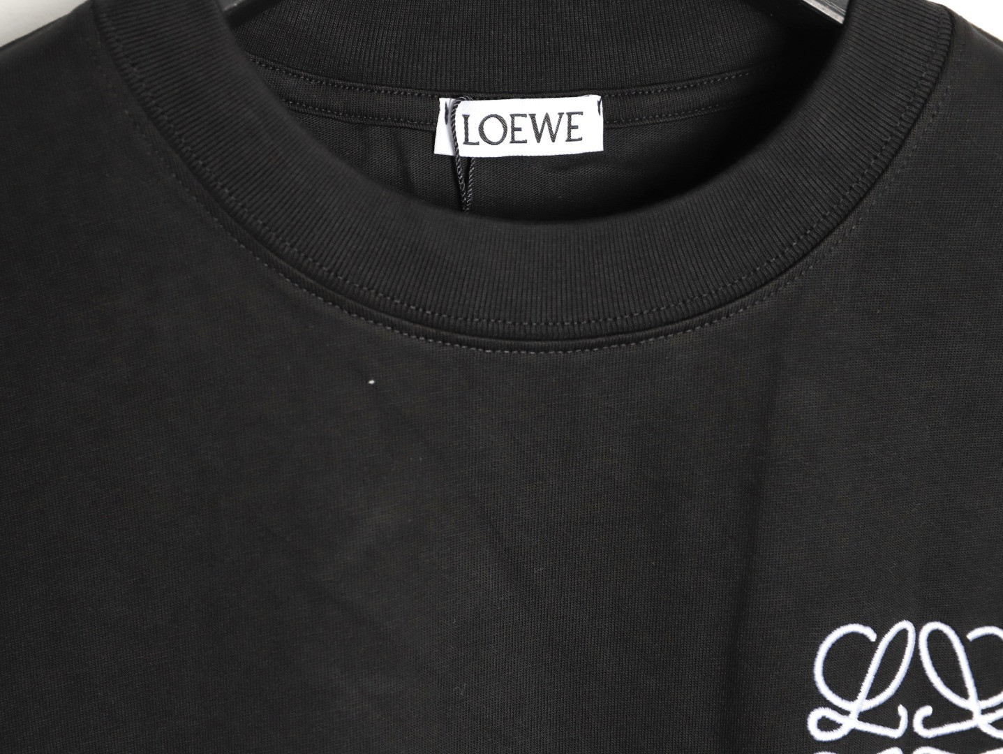 L0ew* short-sleeved t-shirt
