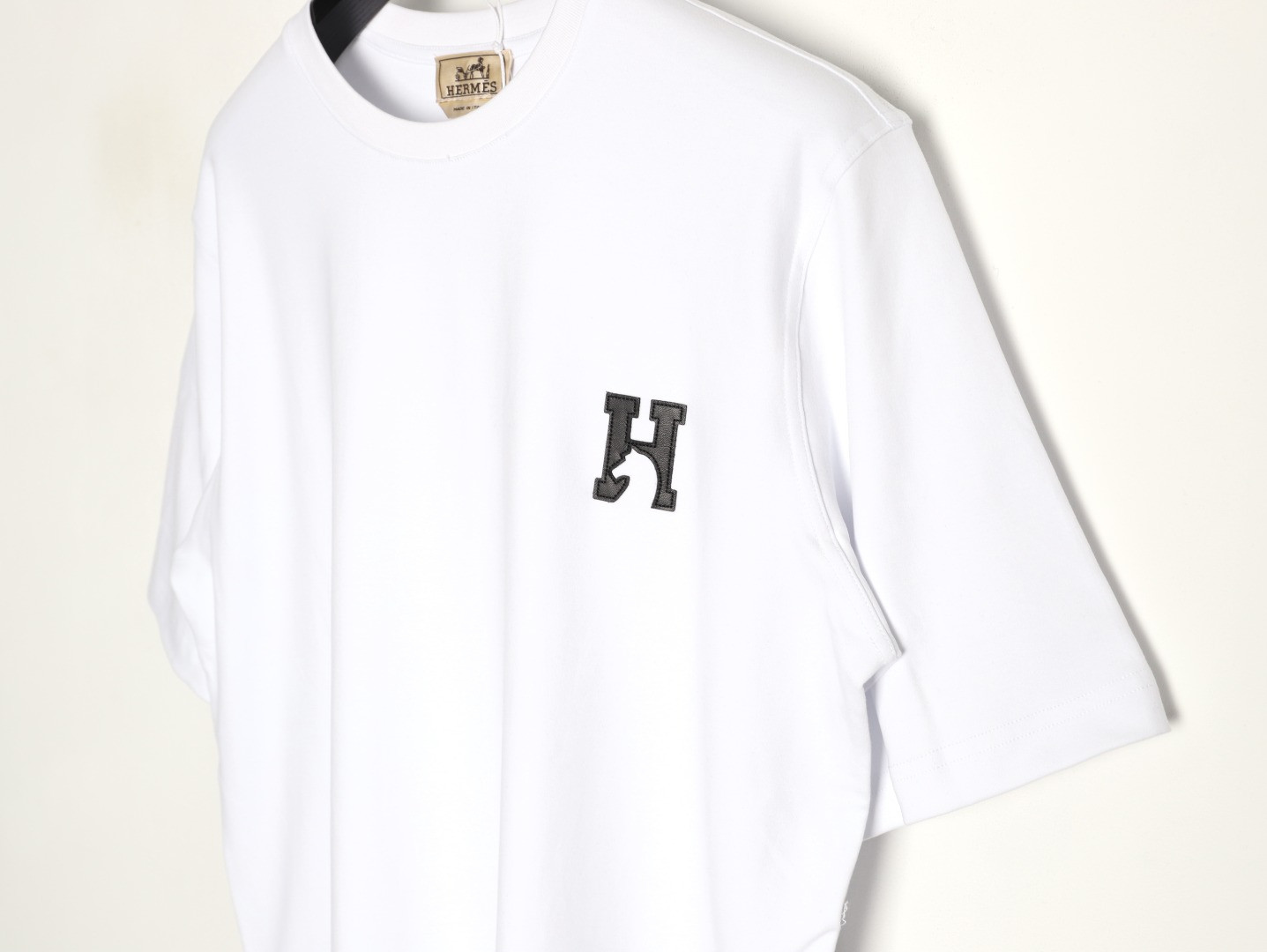 H**me5 short-sleeved t-shirt