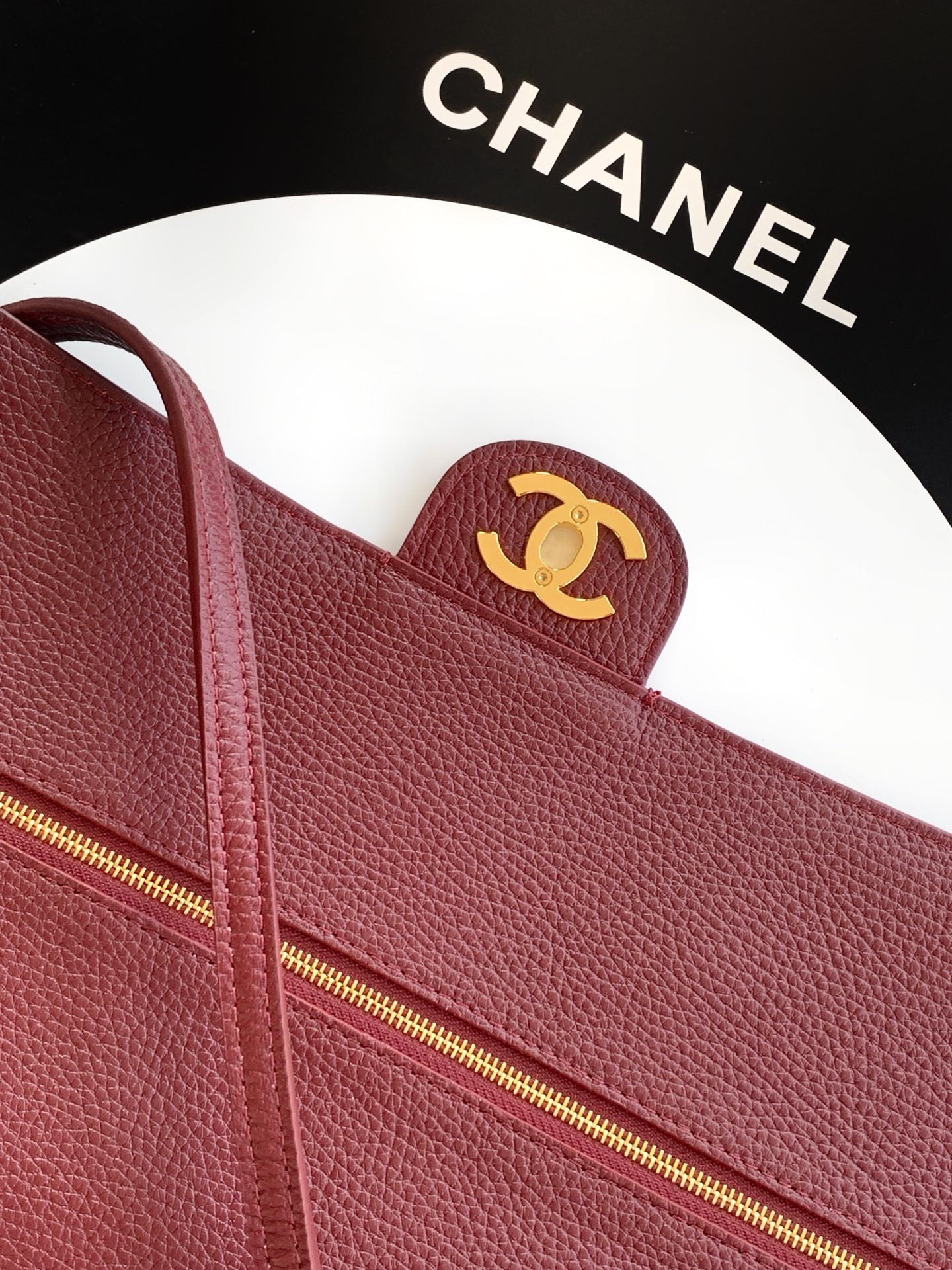 Chanel Maxi Flap Bag Gold hardware AS6233 26x38.5x11cm