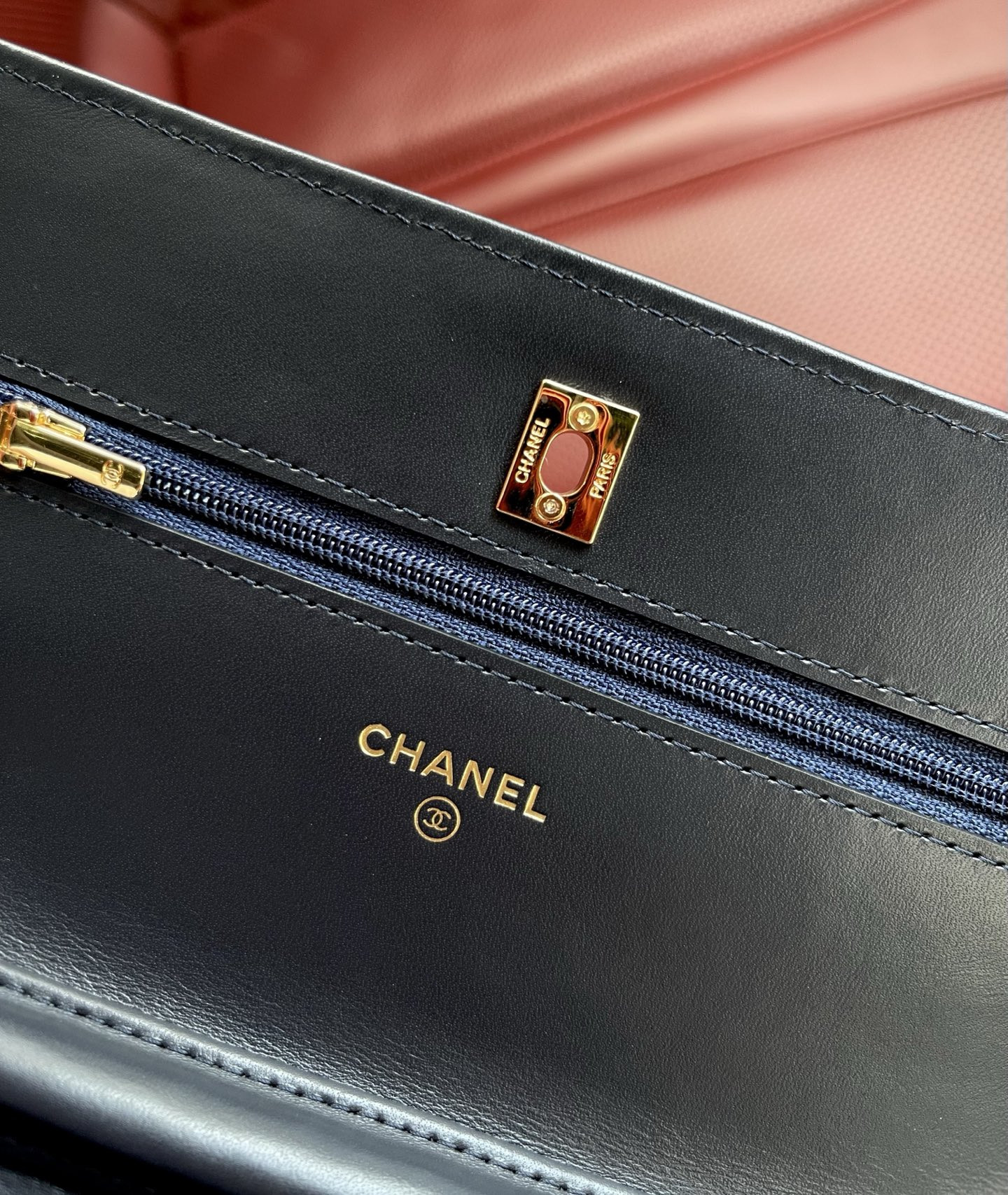 CHANEL WOC CLASSIC WALLET ON CHAIN 19.5x12x3.5cm