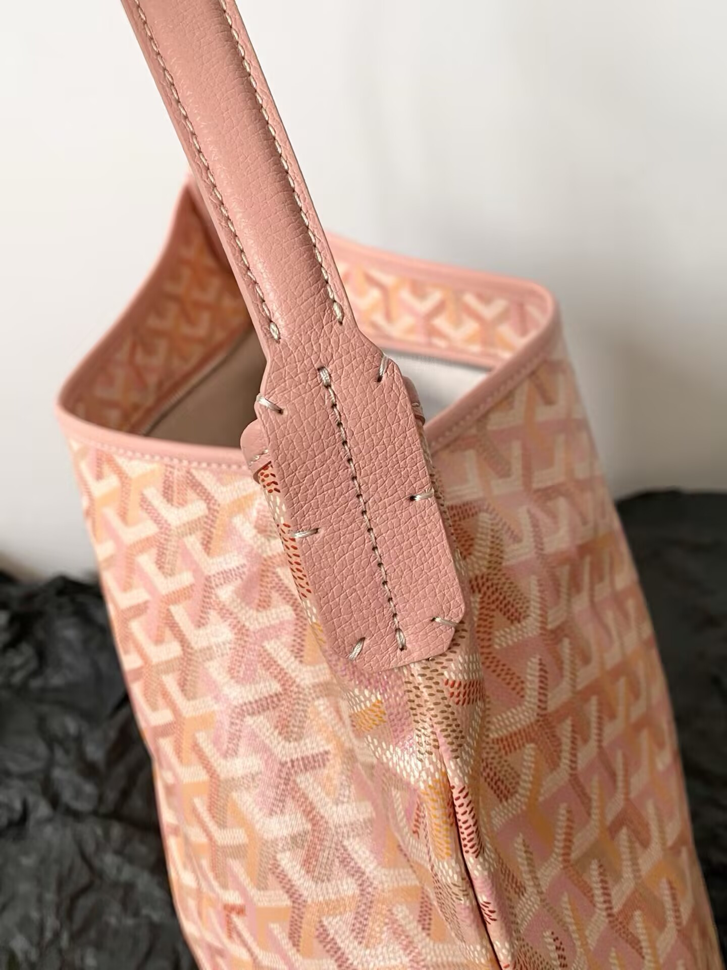 Goyard Bohème Hobo Bag 42x27x15cm