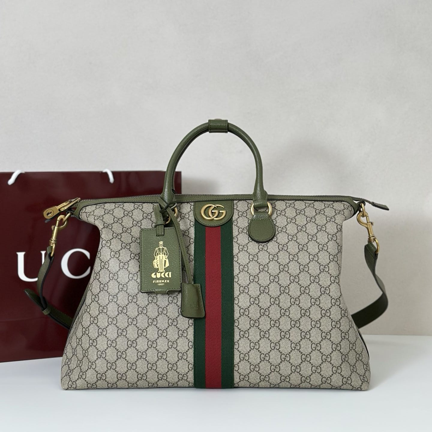 Gvc*1 savoy medium duffle bag 48x28x18cm