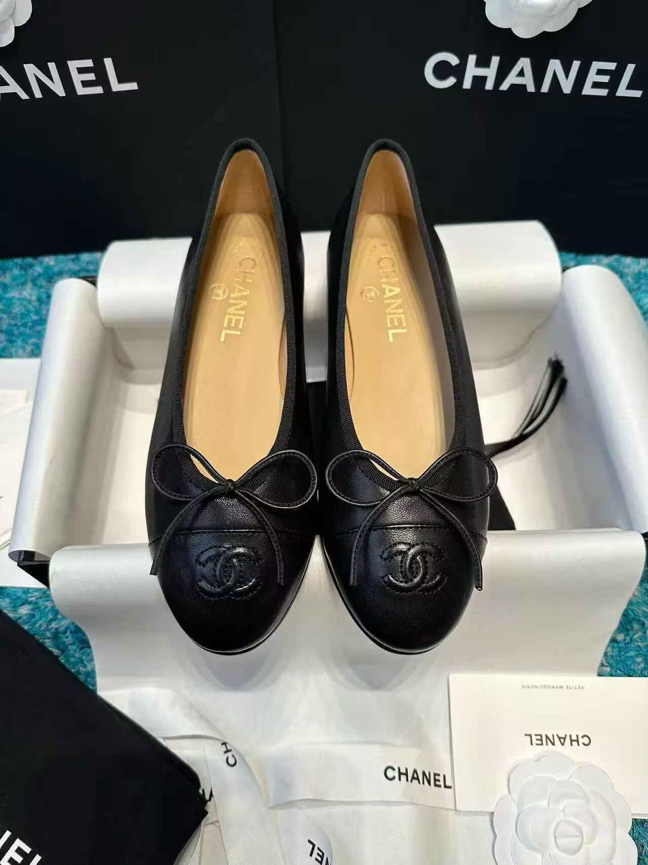 UA Ch**el BALLET FLATS