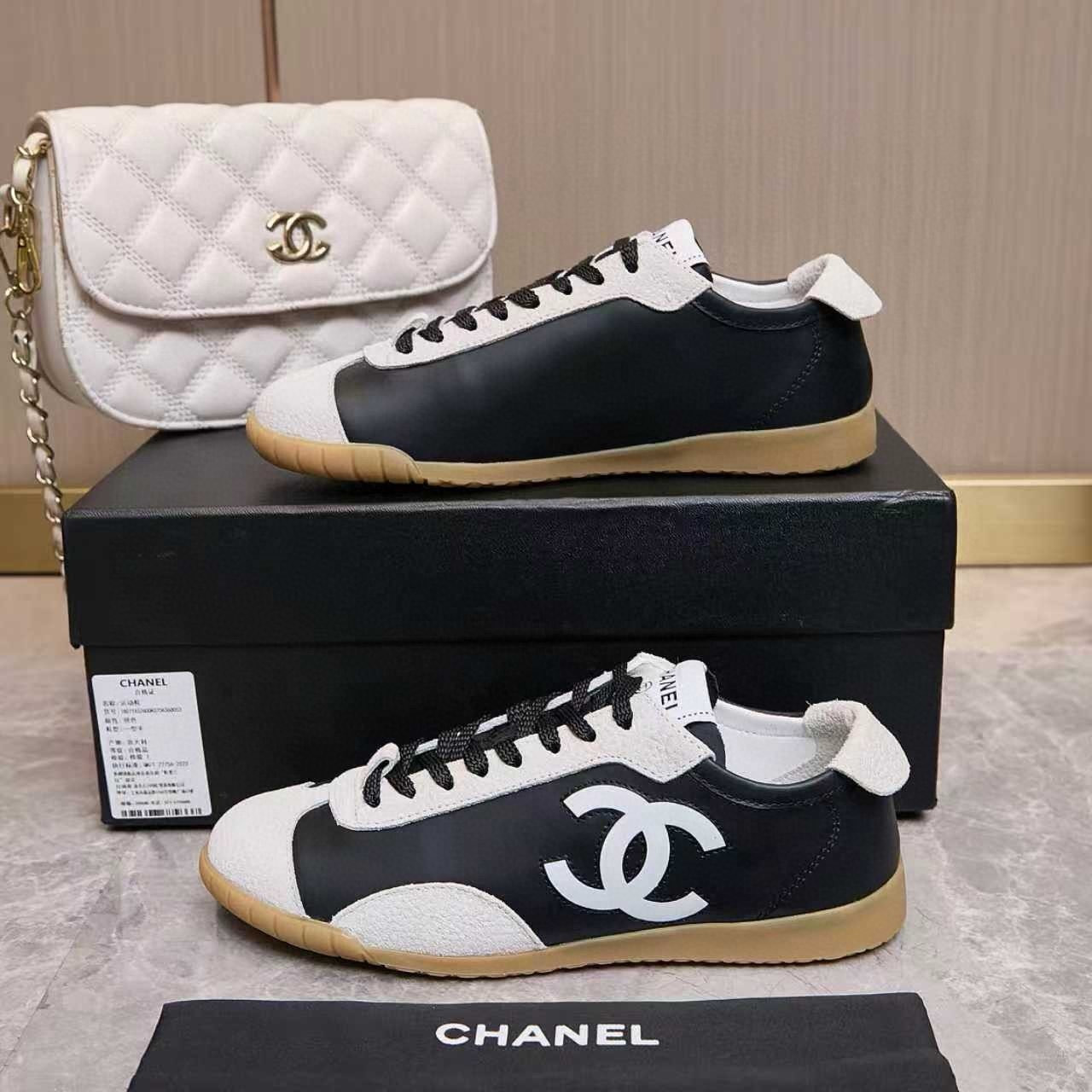 ua Ch**el trainers sneakers
