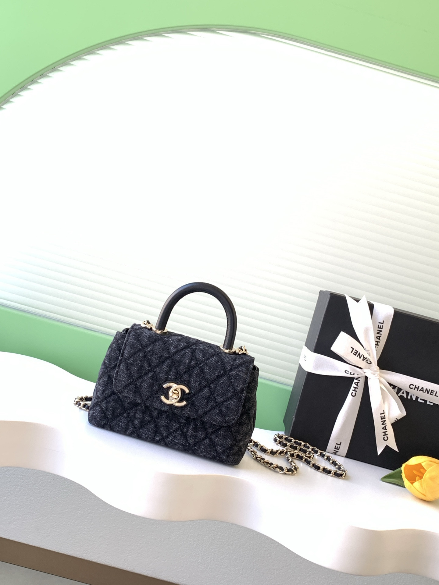 Chanel Coco Clutch with chain AP4244 11.5x14.5x5.5cm