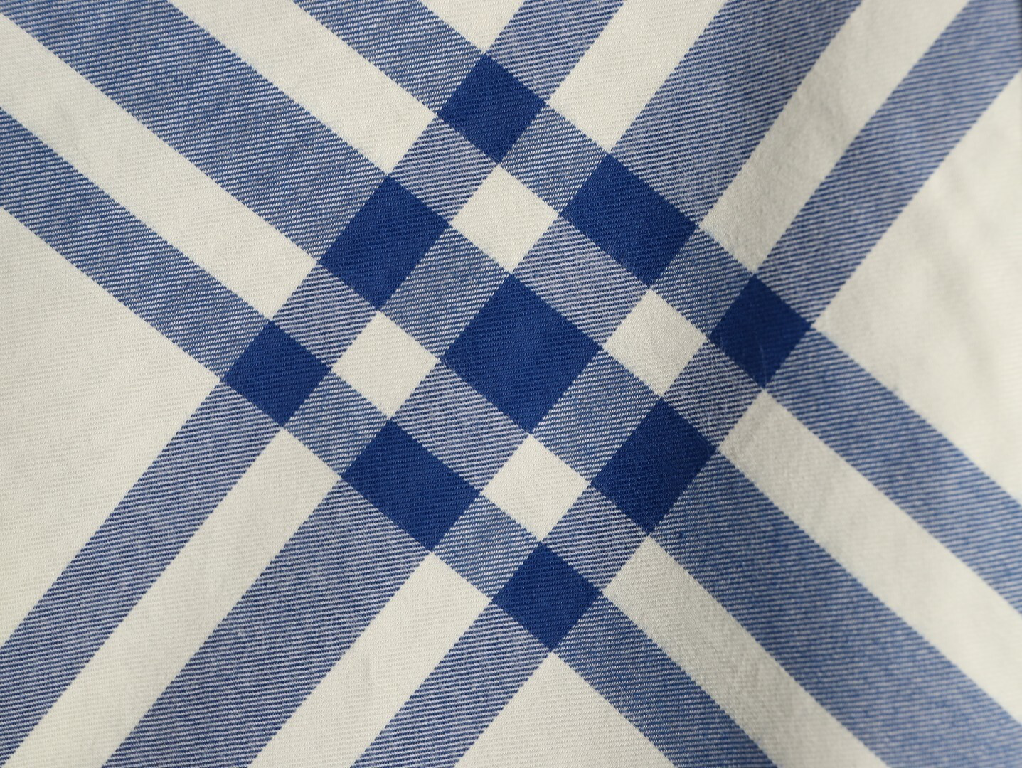 Burberry Long-sleeved Shirts