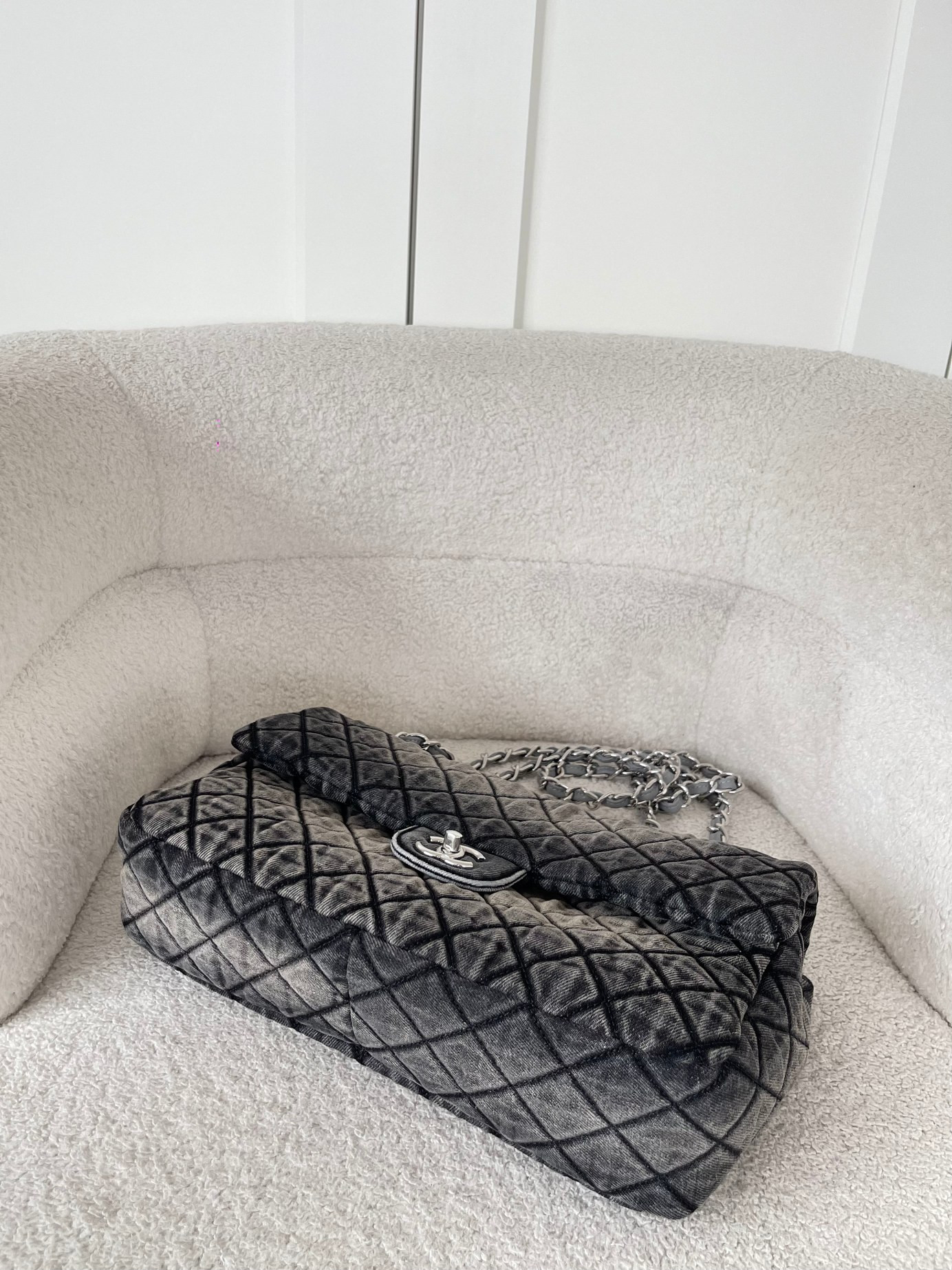 Chanel Denimpression Flap Bag 33x22x8cm