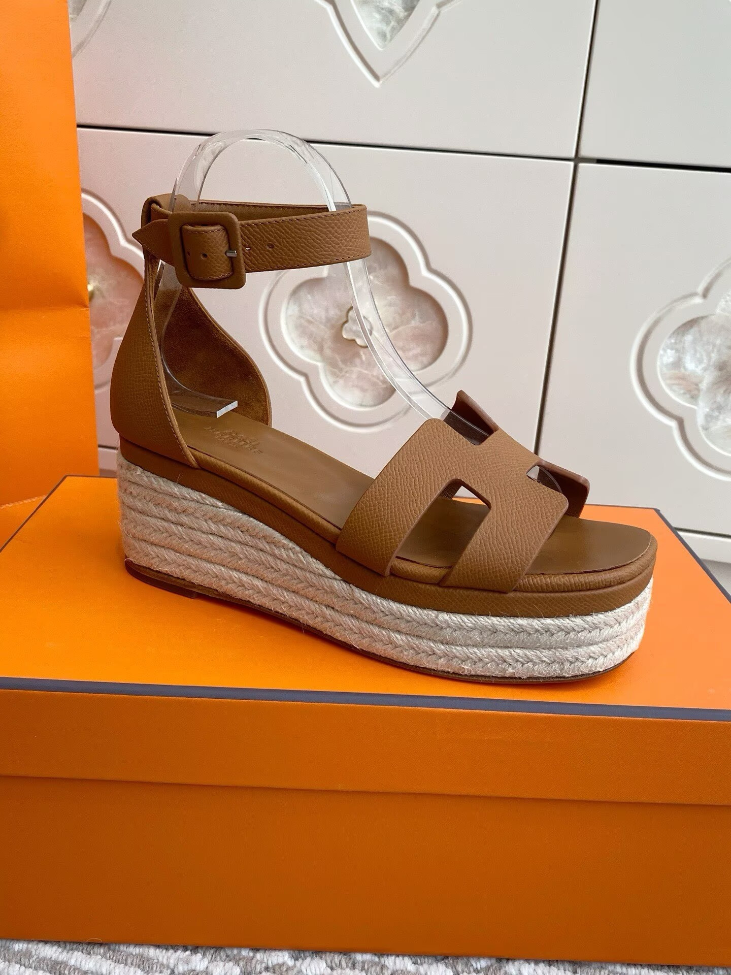 ua H**me5 elda spanish woven shoes