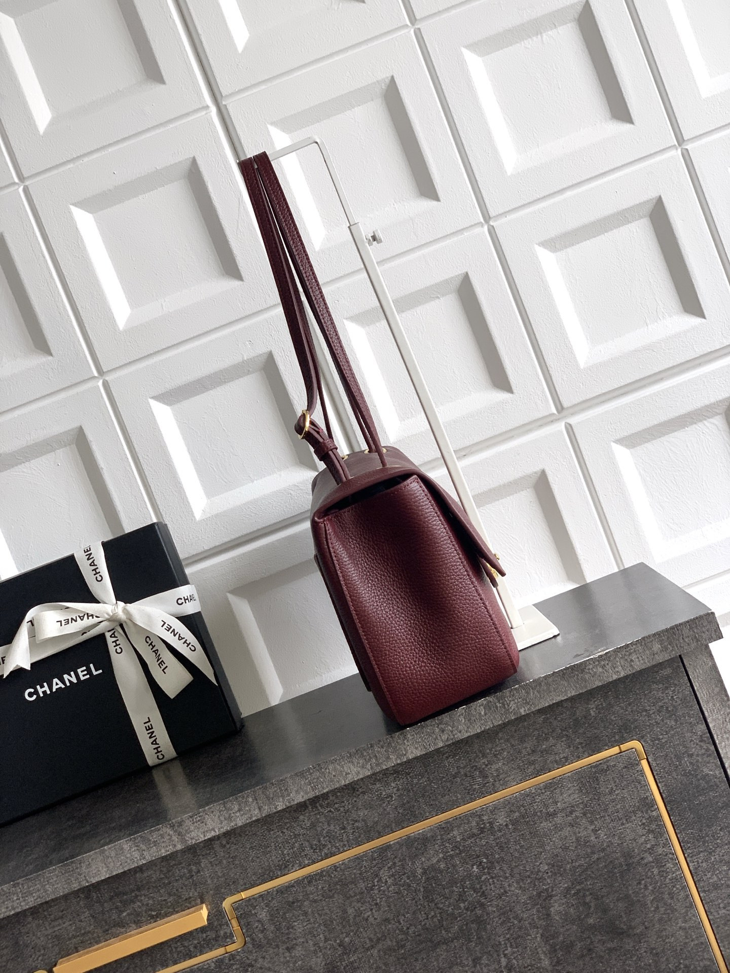 Chanel Maxi Flapbag AS6231 19.5x32x10cm