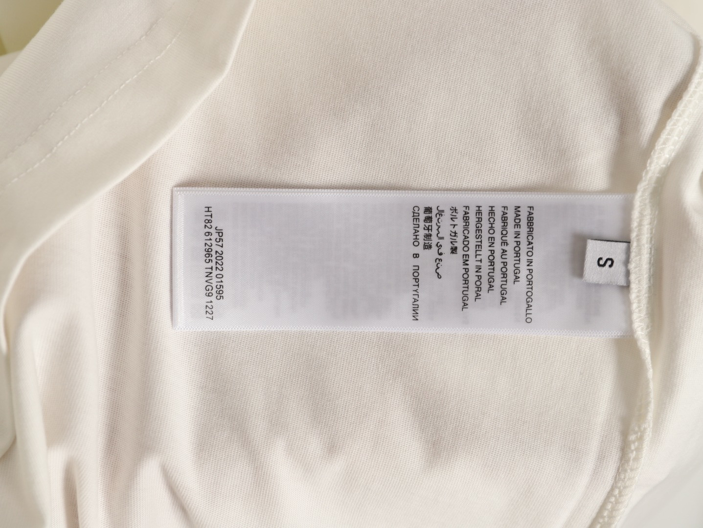 Ba1en*iaga short-sleeved t-shirt