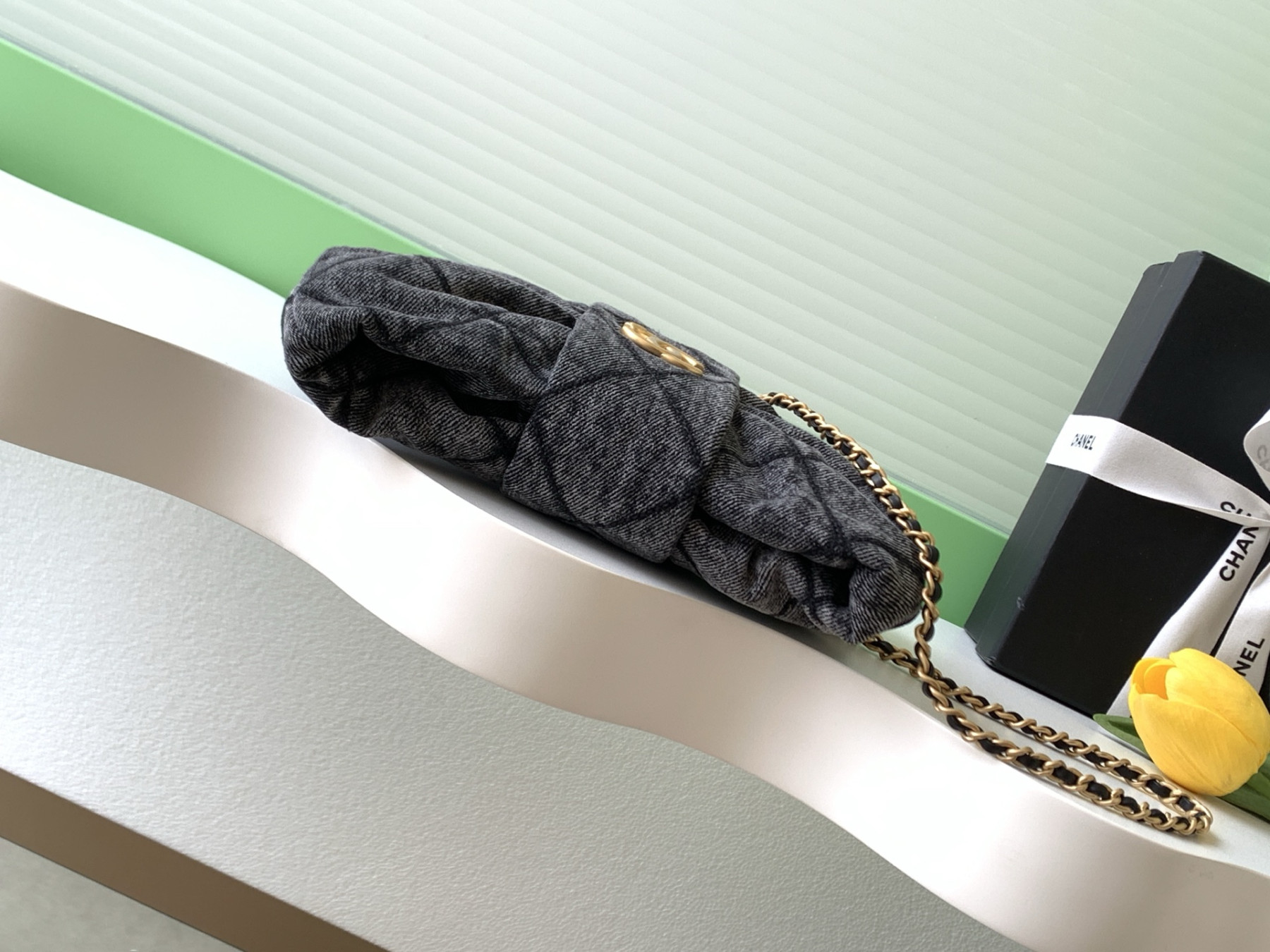 Chanel Mini Bow Bag 18x26x5cm