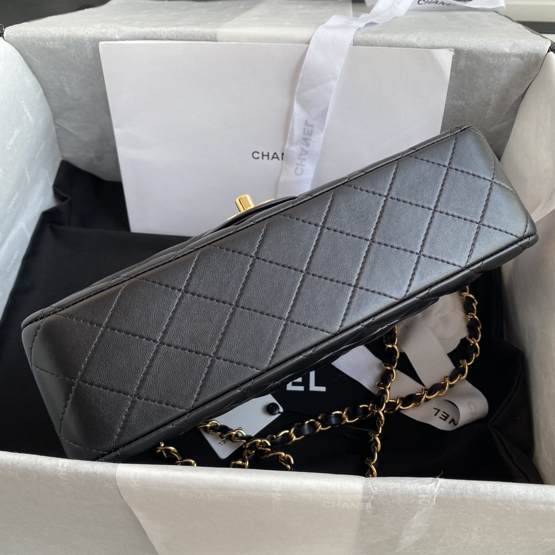 Chanel Classic Flap Bag A01112 15.5x25x6cm
