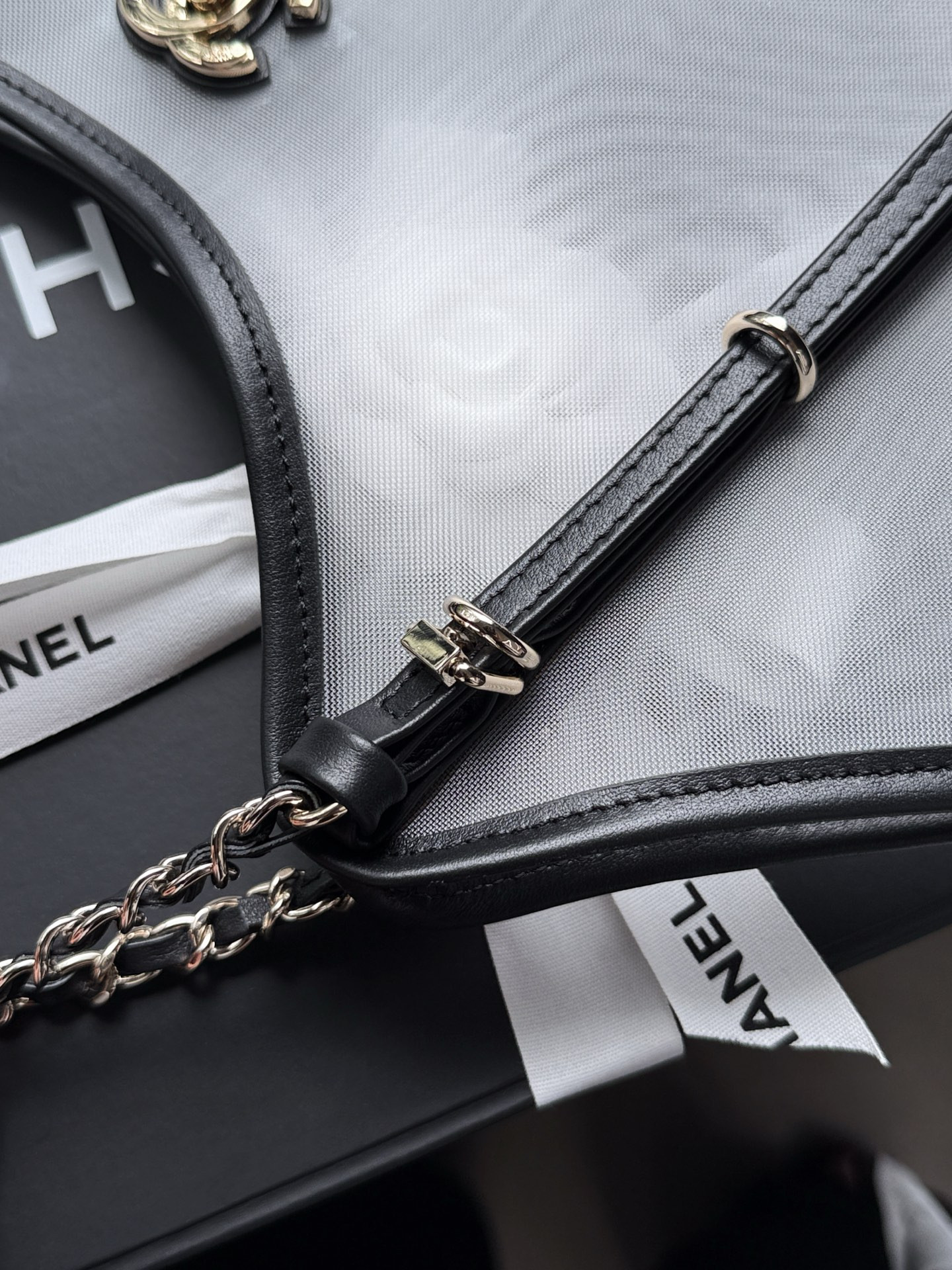 Chanel Shopping Bag AS5466 31x47x11cm