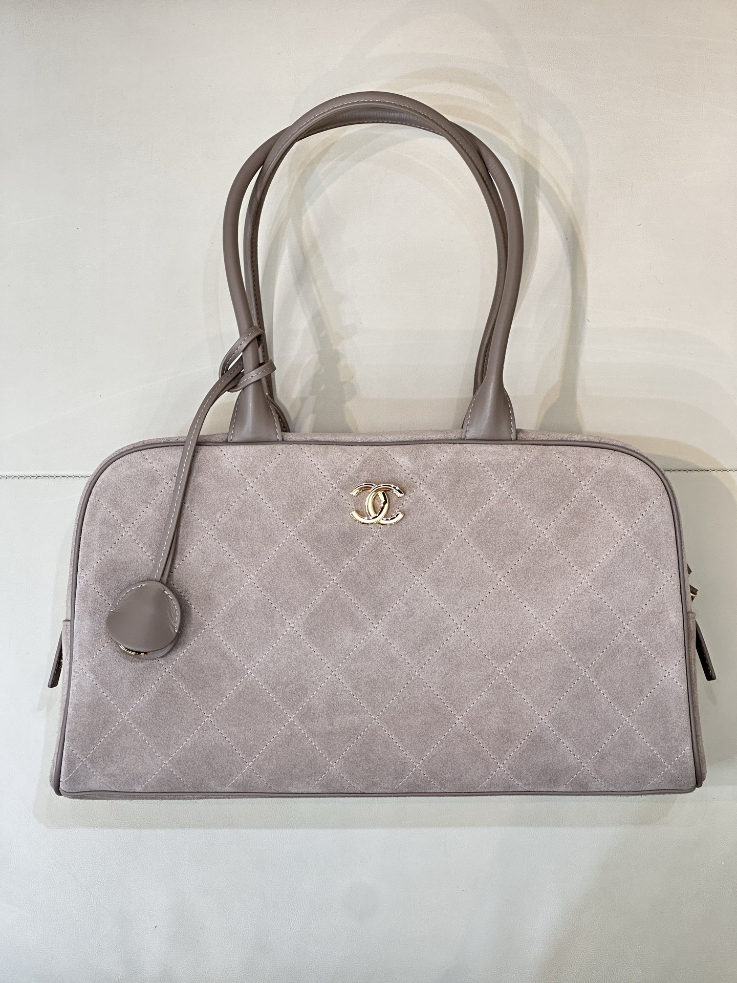 Chanel Bowling Bag 19x35x12.5cm