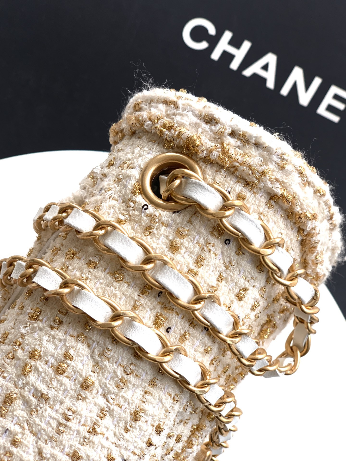 Chanel Mini Flap Bag 20x12x6cm