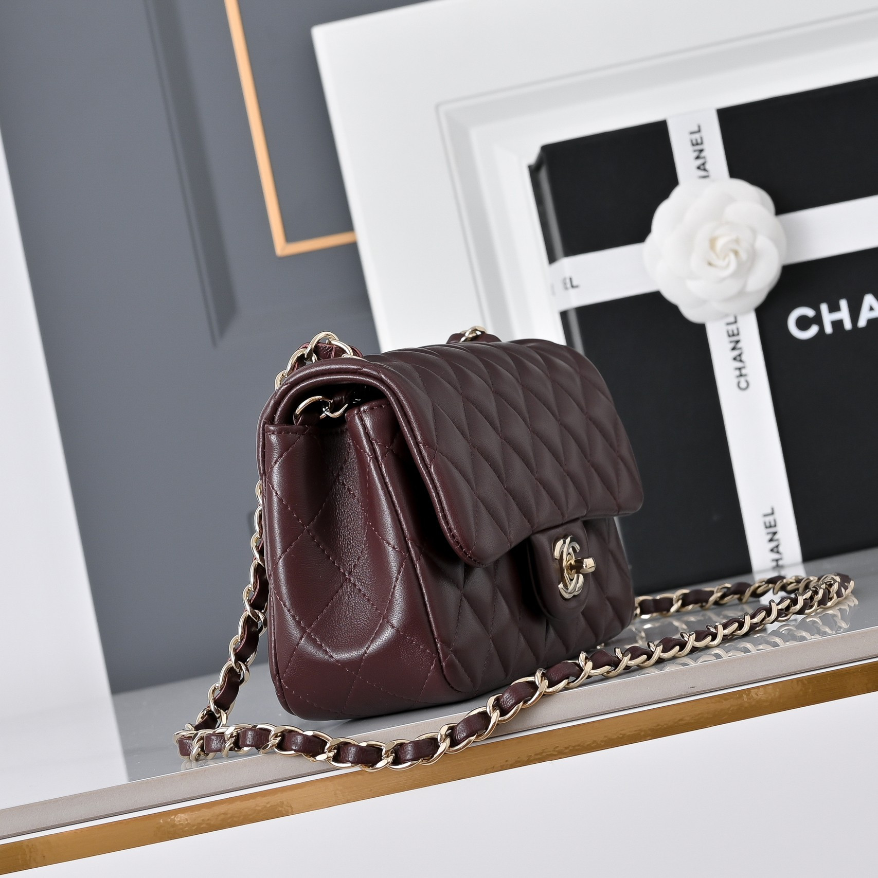Chanel Mini Flap Bag 20x12x6.5cm