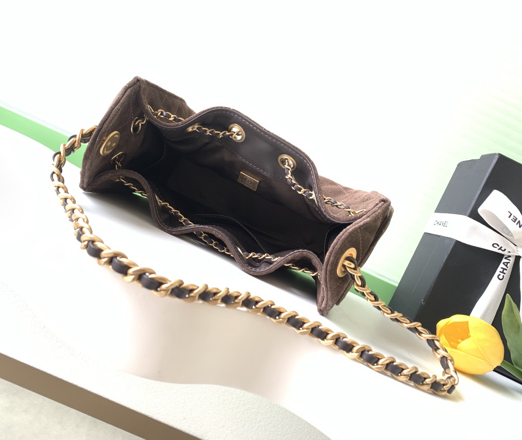 CHANEL 25C Bucket Bag 20x22x12.5cm