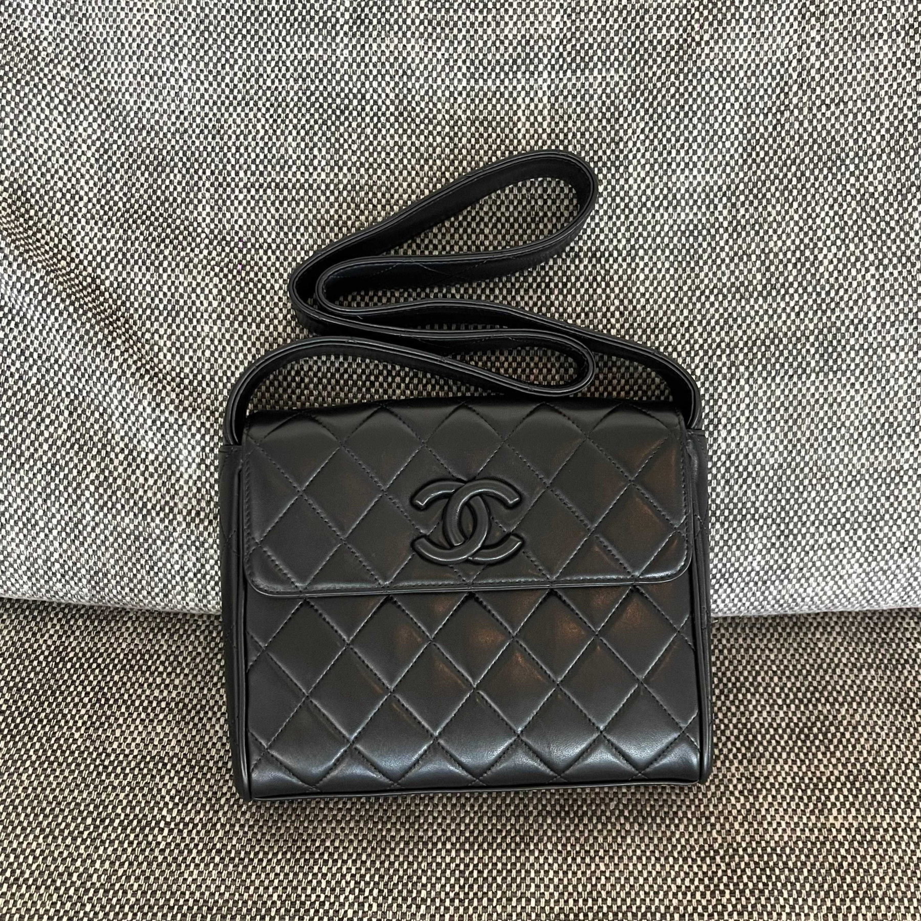 Chanel Coco Mark Bag 23x18x6cm