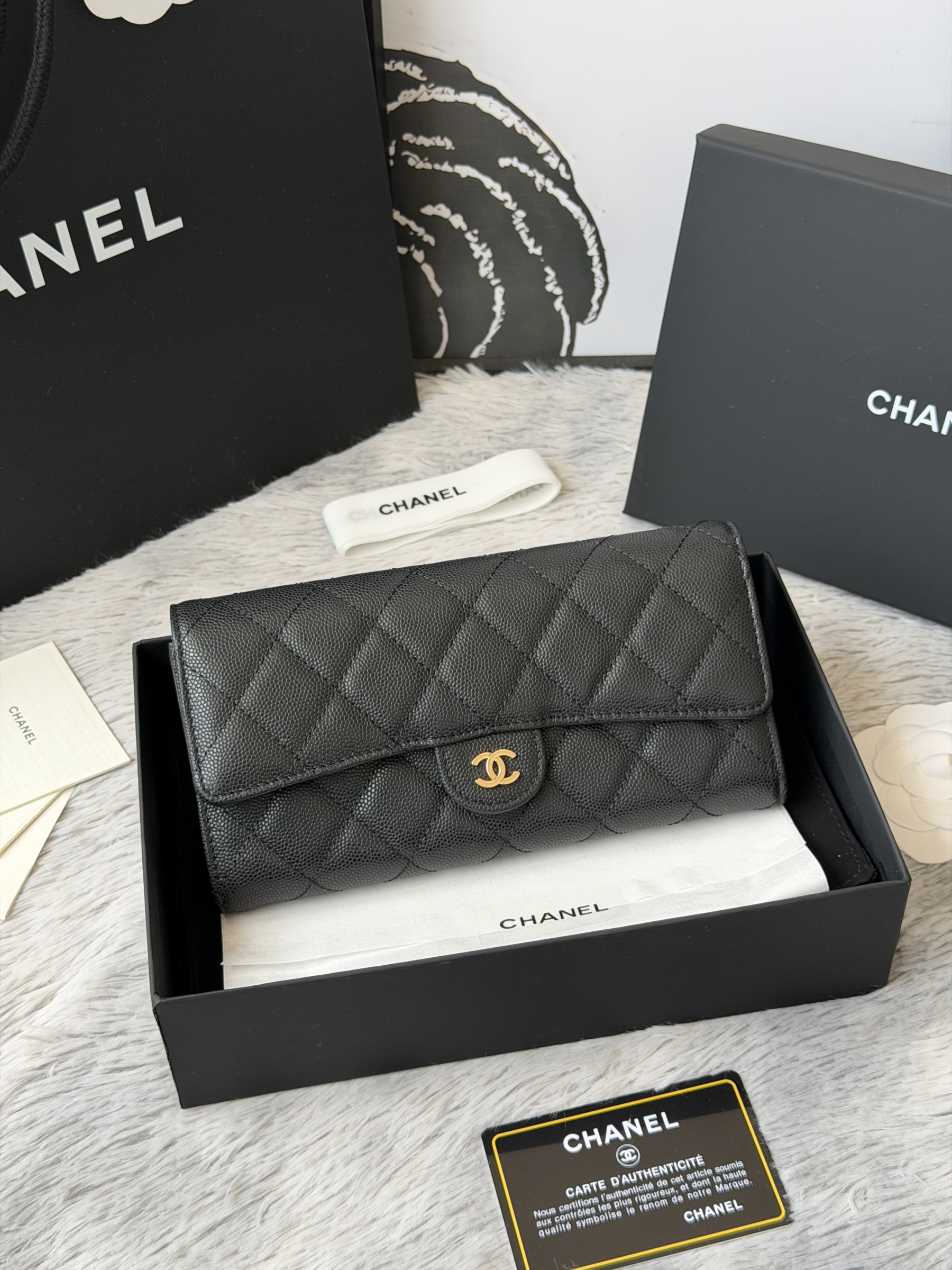 Chanel Wallet 80758 10x19x3cm