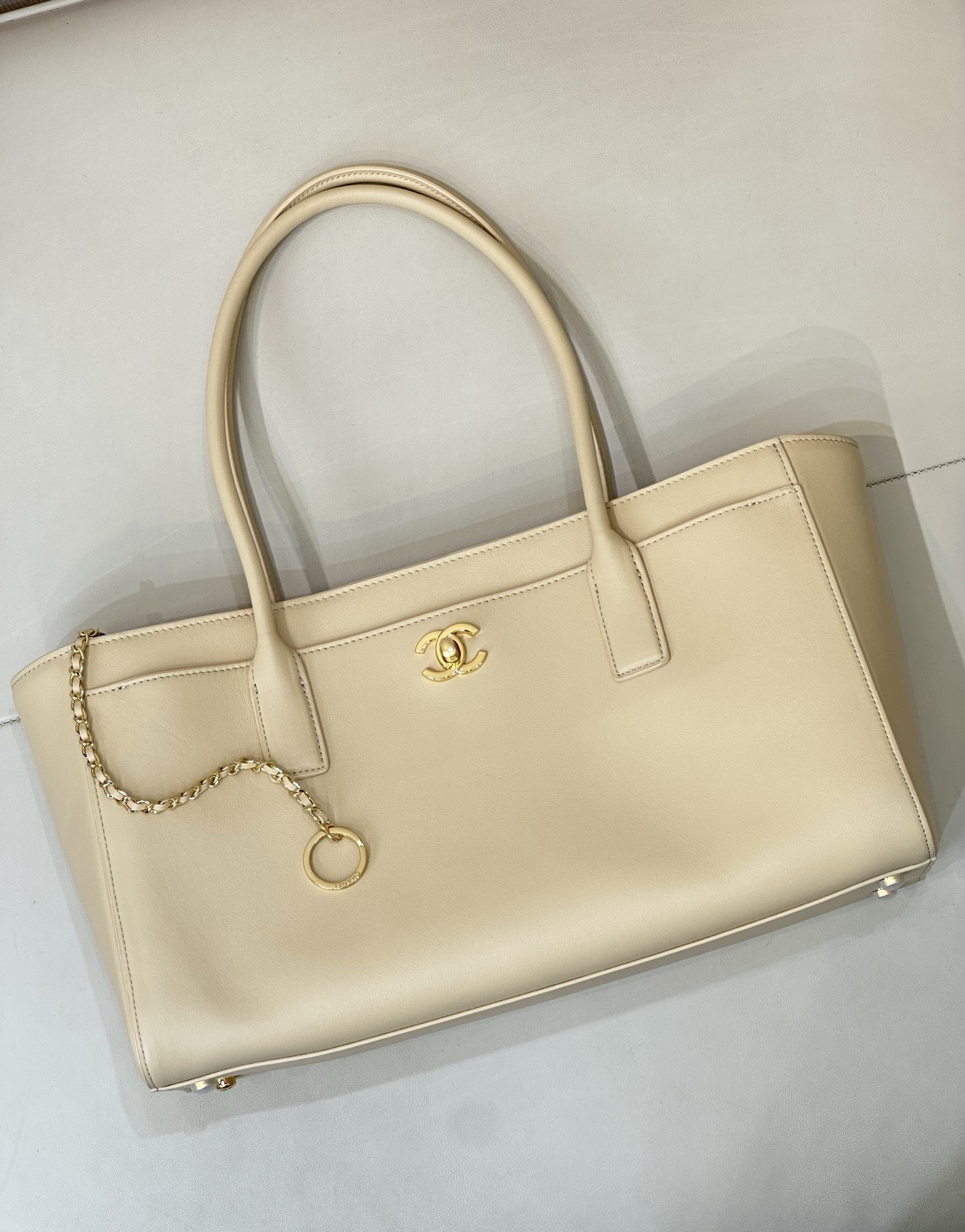 Chanel Tote Apricot Bag 35x20x13cm