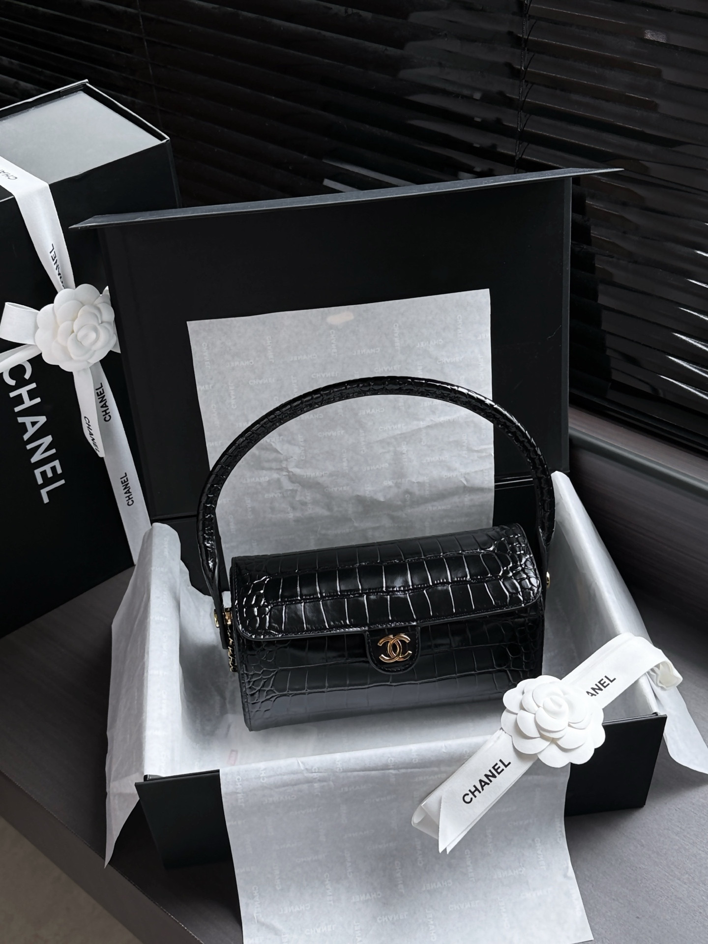Chanel Clutch with chain AP5294 11x23x12.5cm