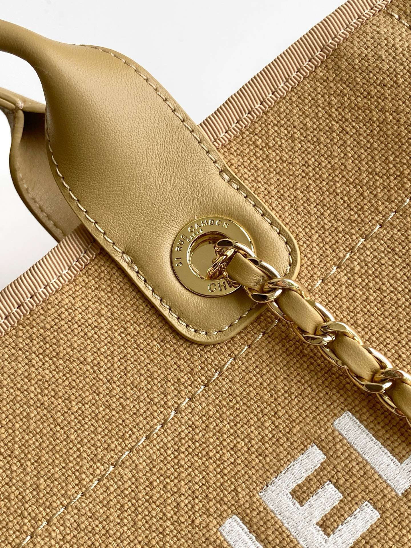 Chanel Deauville Tote Shopping Bag 33x22x13cm