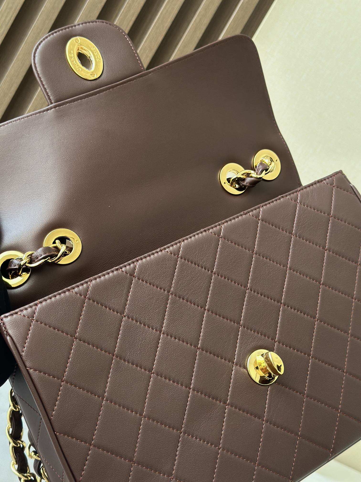 Chanel Flap Bag 30x21x8cm