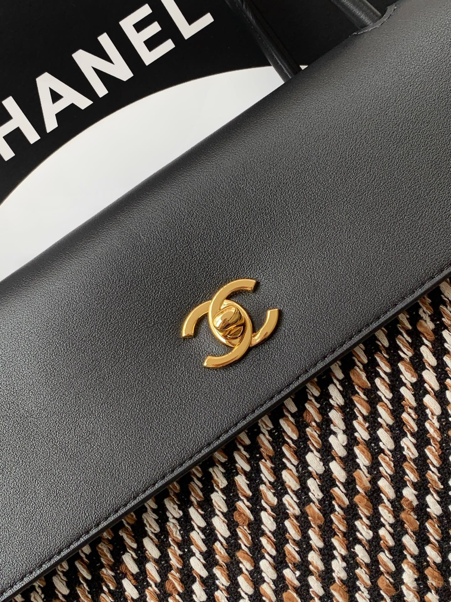 Chanel Large Tote AS6289 33x43x17.5cm