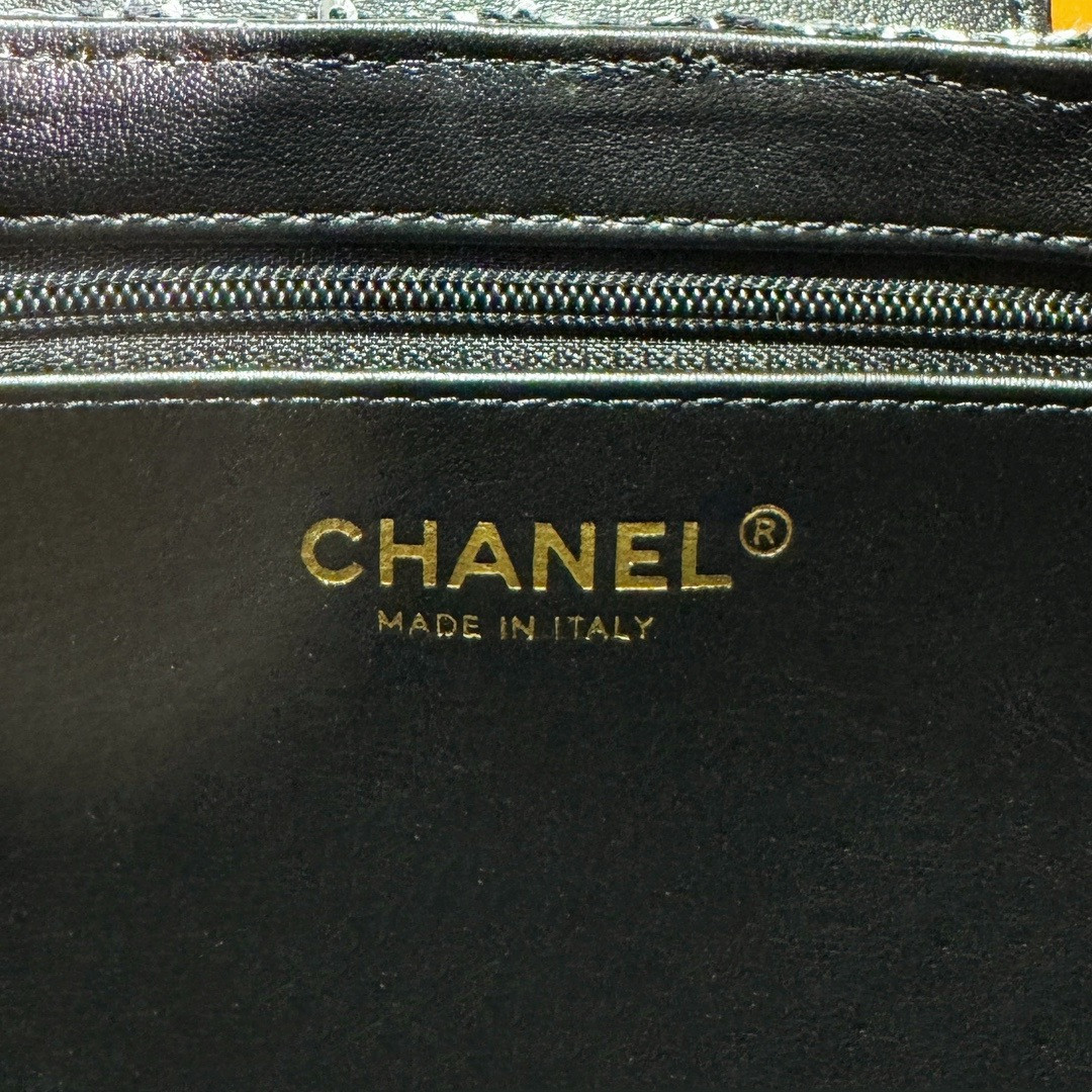 Ch**el Mini Shopping Bag 19x13x7cm