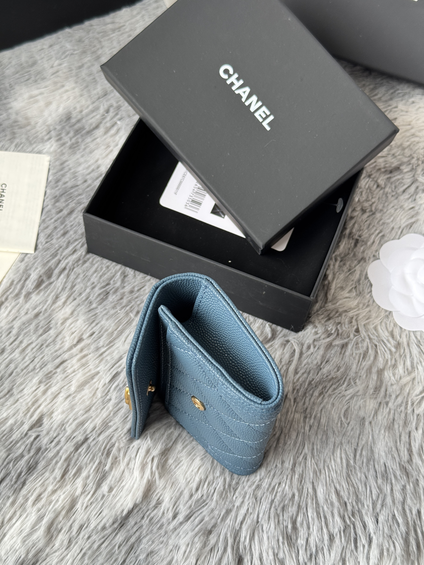 Chanel BOY CHANEL Flap Card Holder A80603 7.5x11.3x2.1cm