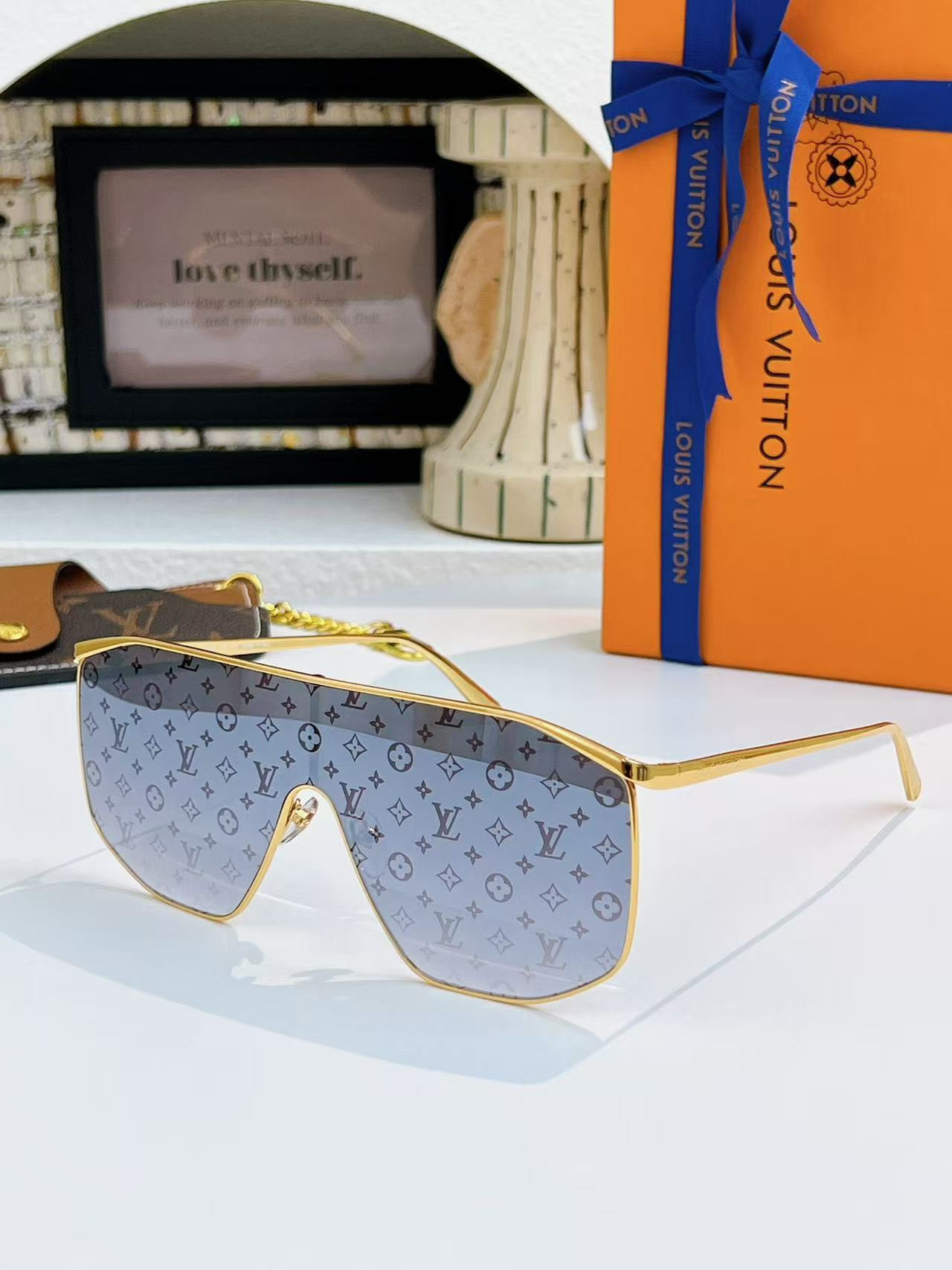 LV Glasses