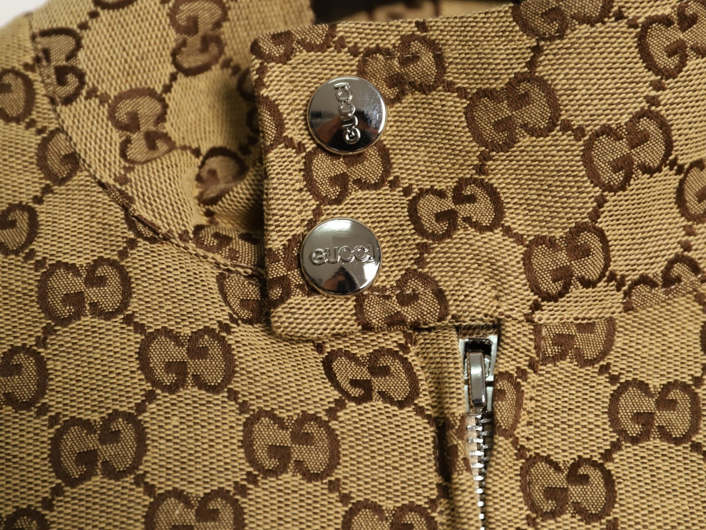 Gvc*1 Coats