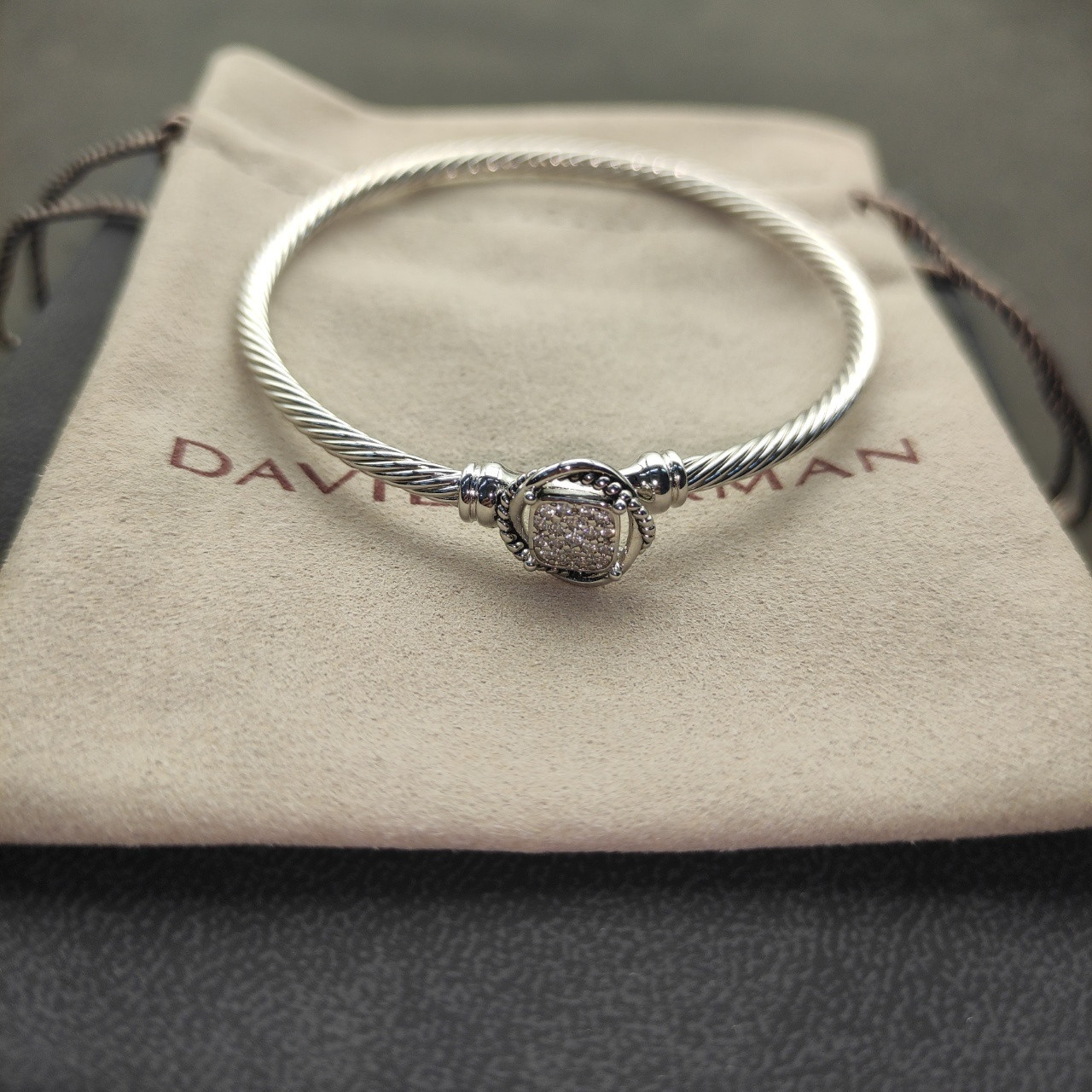 dau1d Yvrm*n 3mm hook bracelet(wrist circumference 15-18cm)