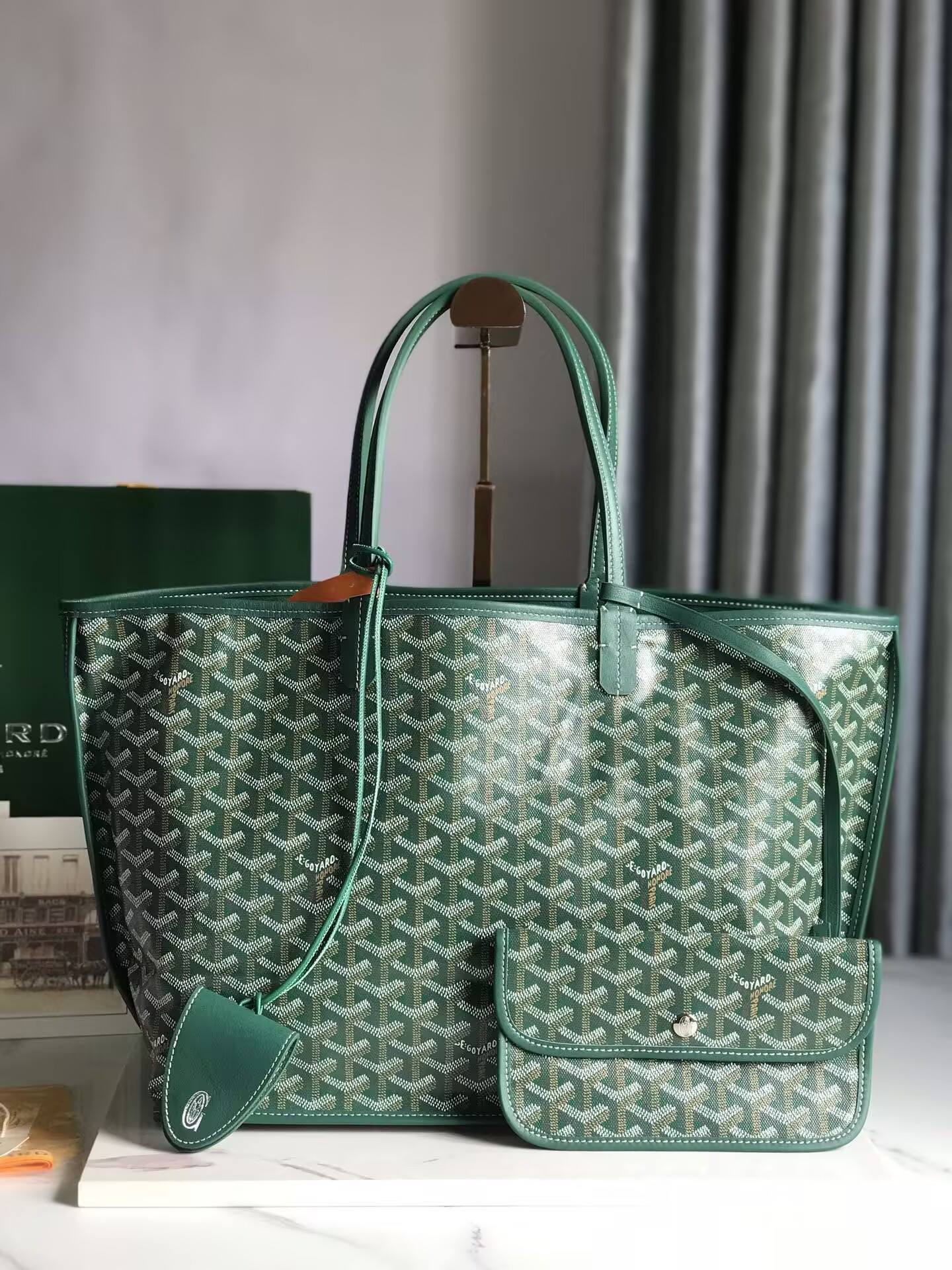 Goyard Anjou PM Bag 33x14.5x28cm