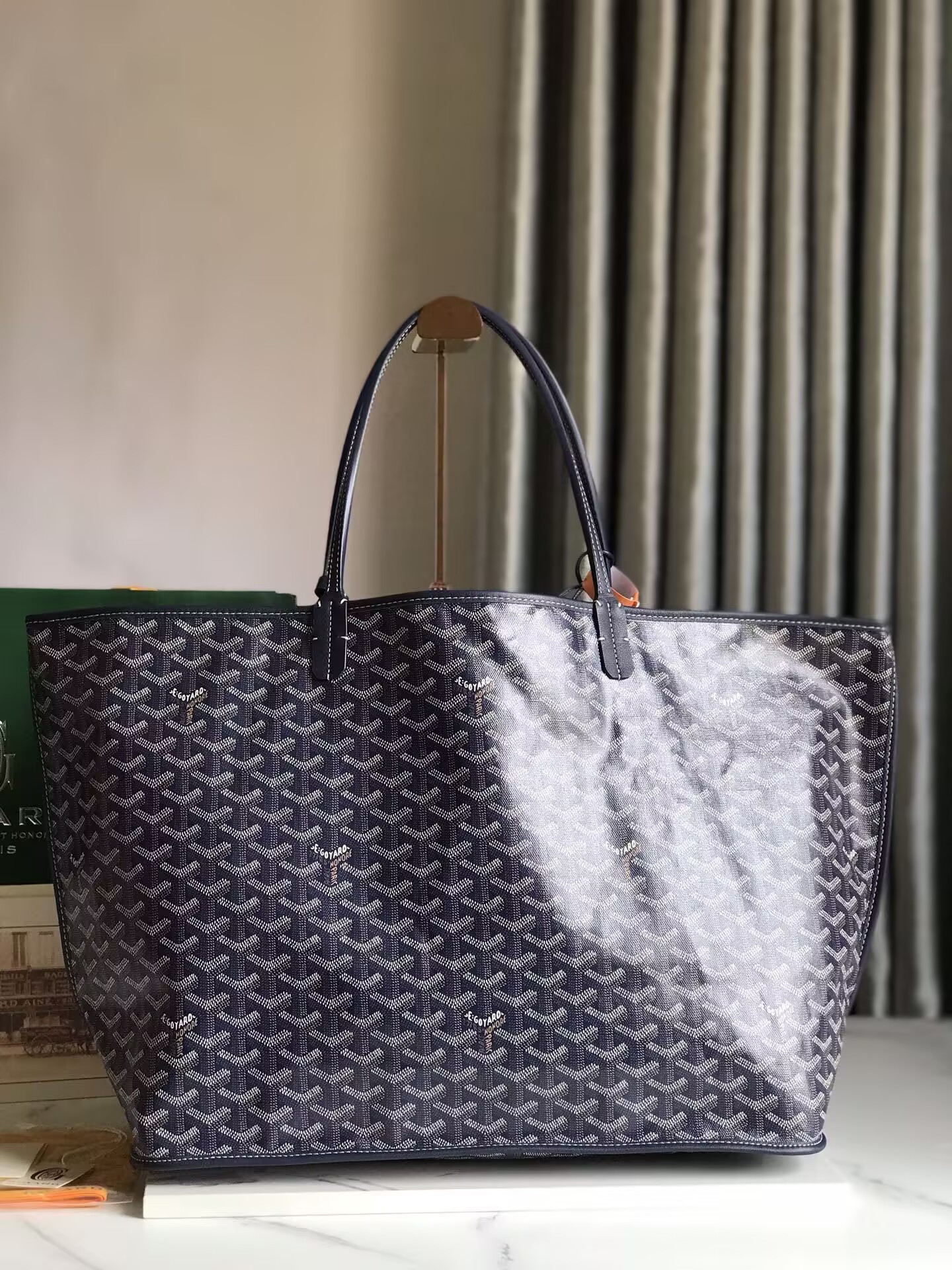 Goyard Anjou GM Bag 39x32x19cm