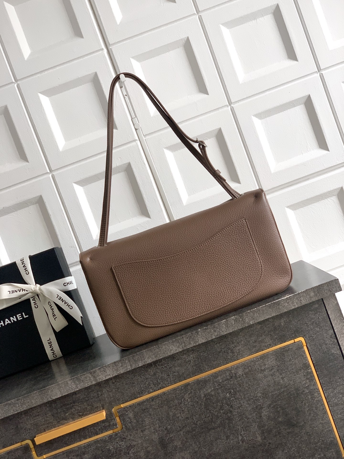 Chanel Maxi Flapbag AS6231 19.5x32x10cm
