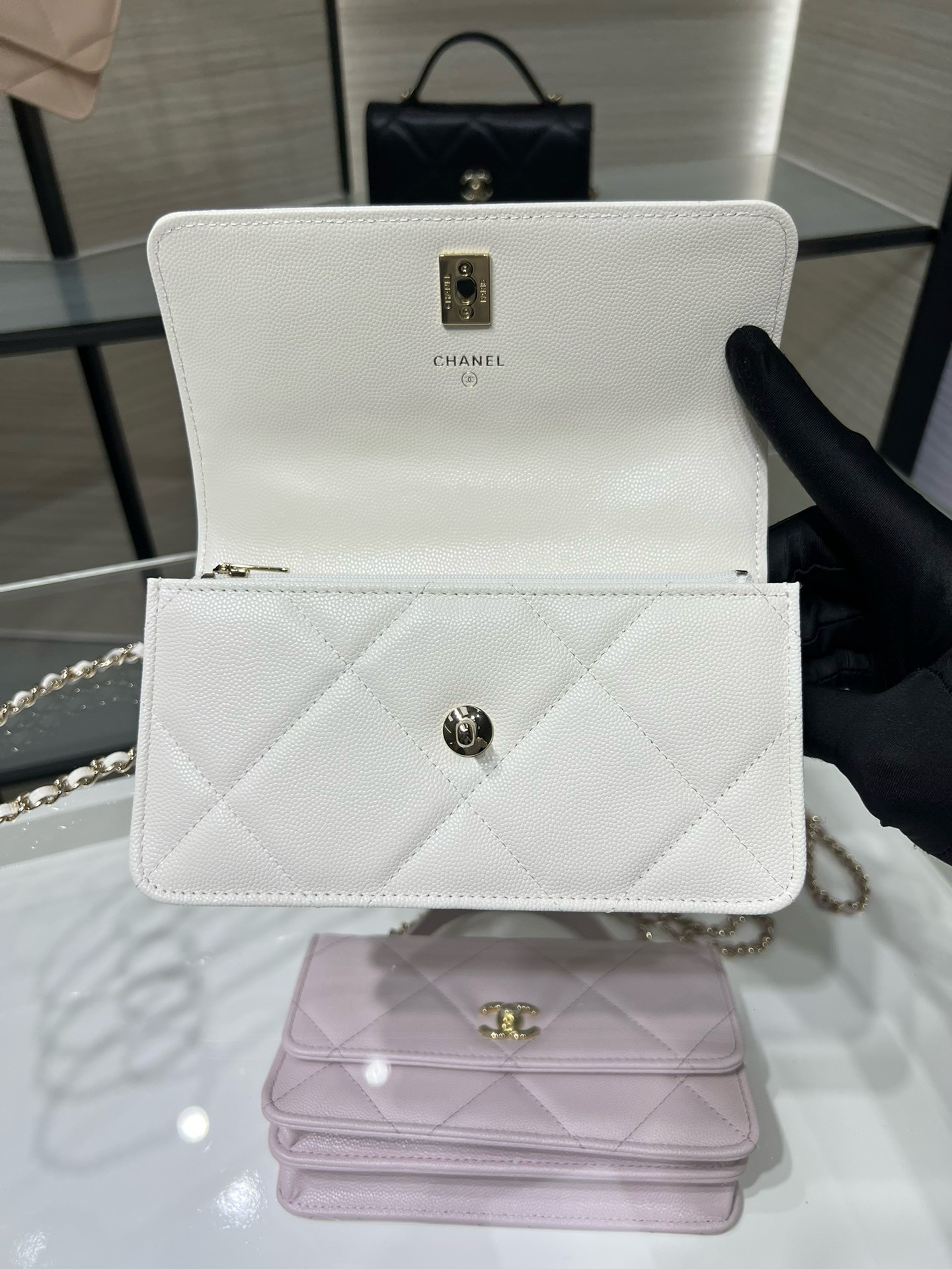 Chanel FLAP BAG WITH TOP HANDLE WALLET ON CHAIN 11x18.5x6cm